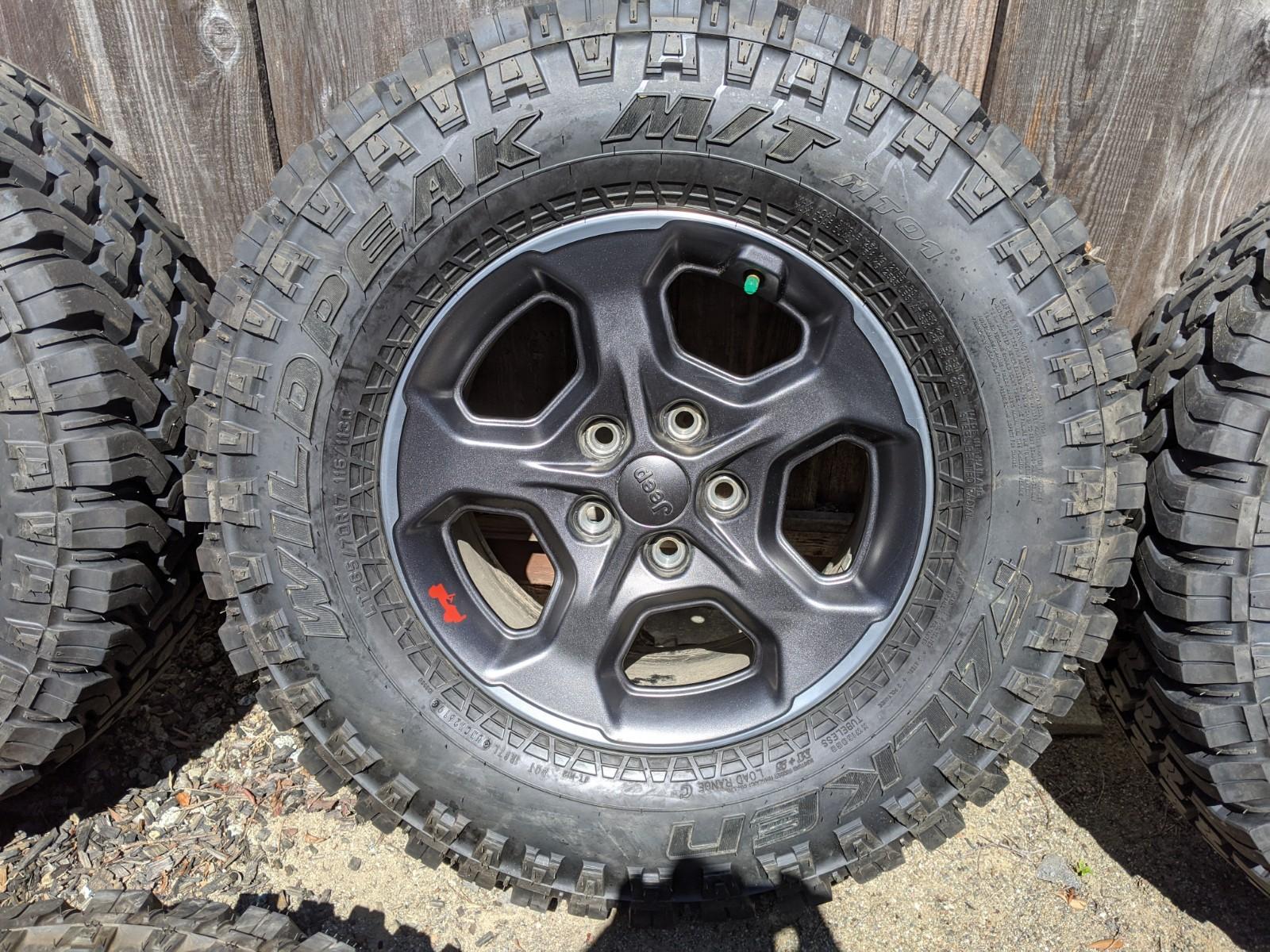 Jeep Gladiator FS: 5x Rubicon take-off MT wheels/tires/TPMS, Bay Area IMG_20200401_125050