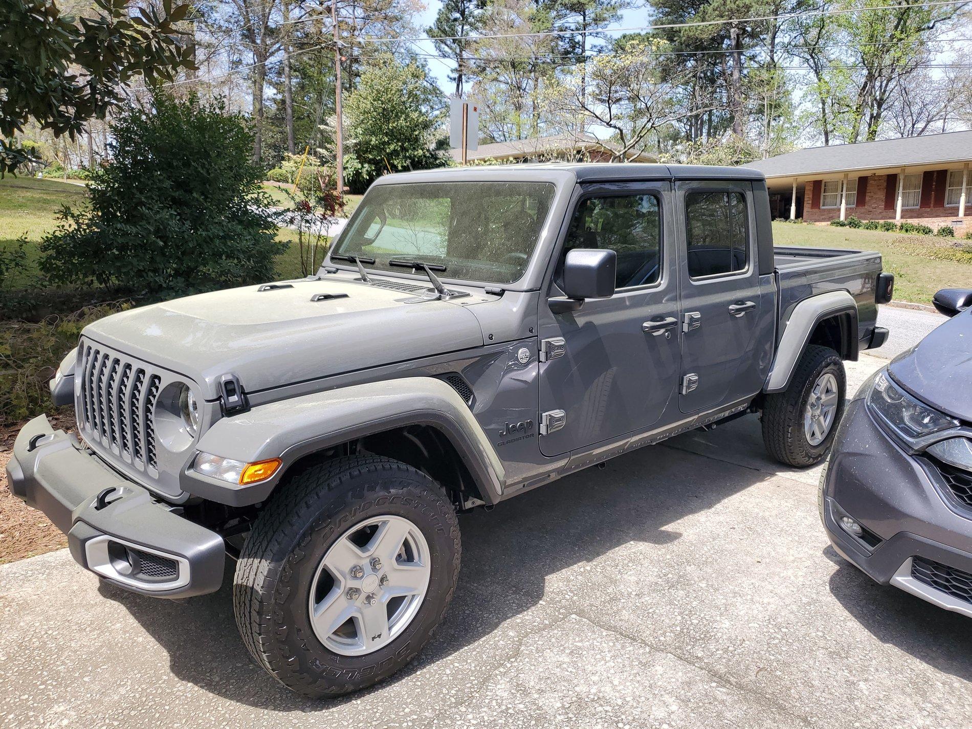 Jeep Gladiator Jeep Lift Kit and Fox Shocks Giveaway! Jee