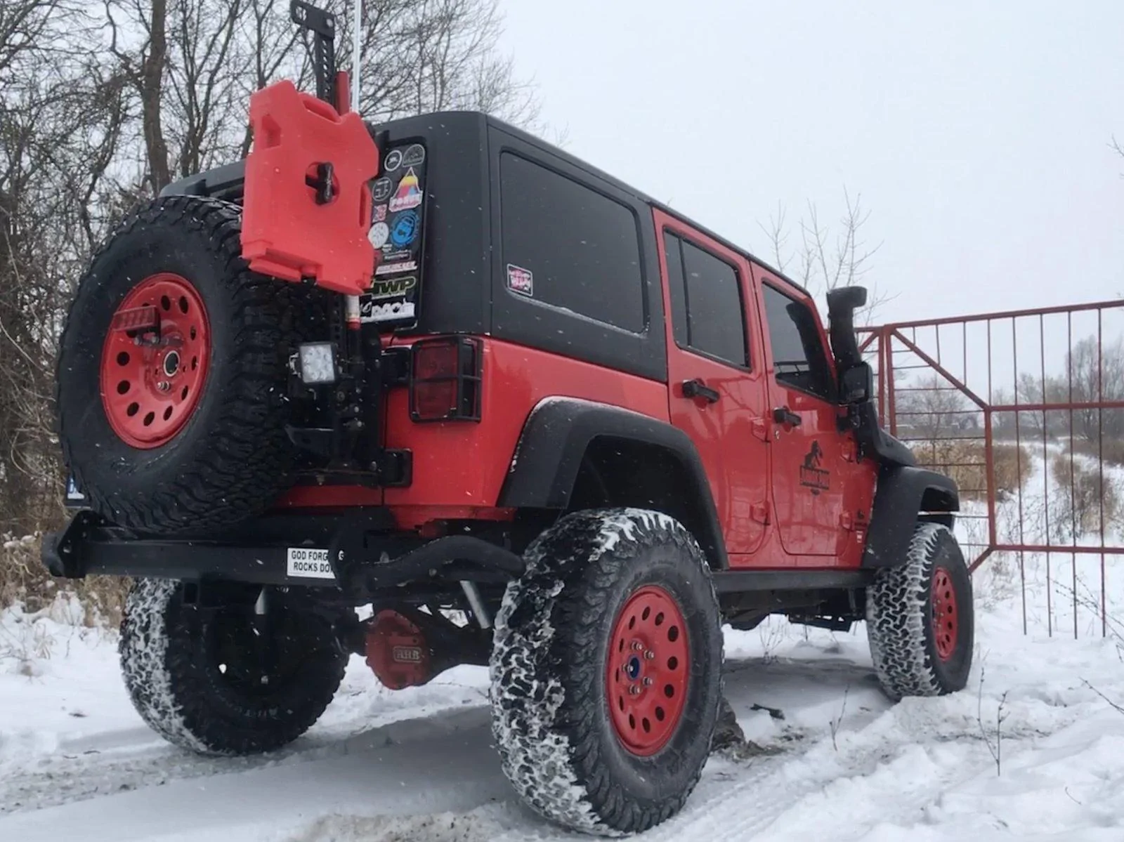 Jeep Gladiator Current and former Jeep owners CDE1E0CE-05E3-4265-9BA2-96D2F2489BAC
