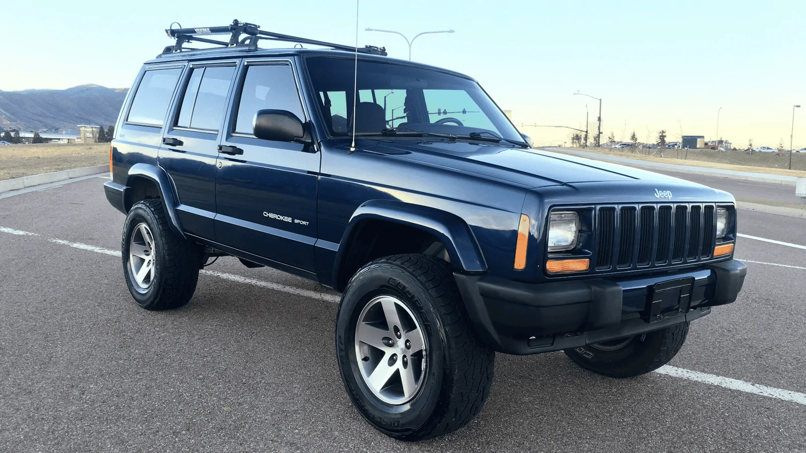 Jeep Gladiator Current and former Jeep owners BBB21F95-96CA-47FA-A4B7-4B3F0E65F7D2