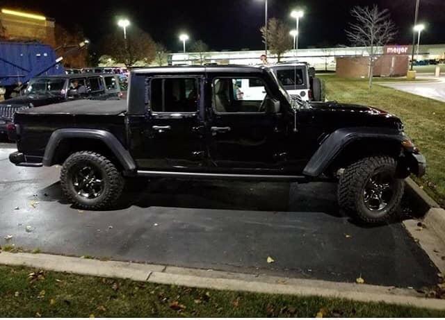 Jeep Gladiator Current and former Jeep owners 1F1B643D-0ECF-4B6C-ACA9-E110B5EA0518