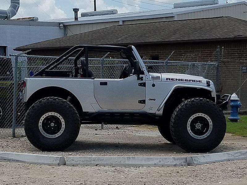 Jeep Gladiator Current and former Jeep owners 42525916765_de1996d37b_c