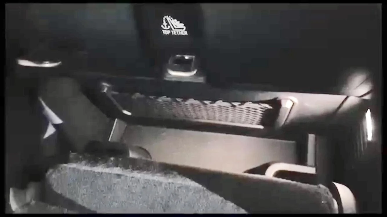 Jeep Gladiator who is getting the bluetooth speaker? 62FBD6F4-1D0F-4FAE-AAE2-942ADDC160BD