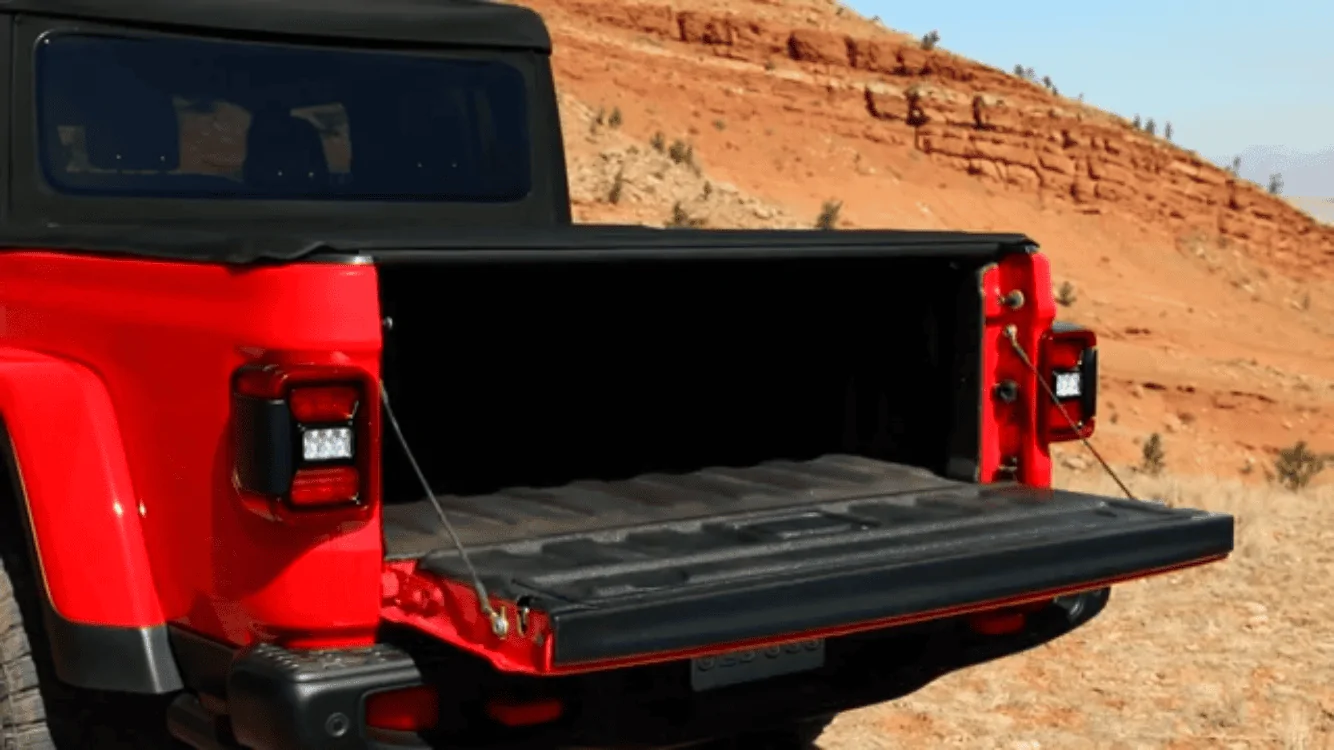 Jeep Gladiator Indy Auto Show 2E56FF32-8BE3-4B50-9D19-7FC07E028CBC
