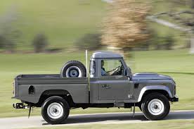 Jeep Gladiator 37-inch spare tire solution for running around town and easy trails? images (2)