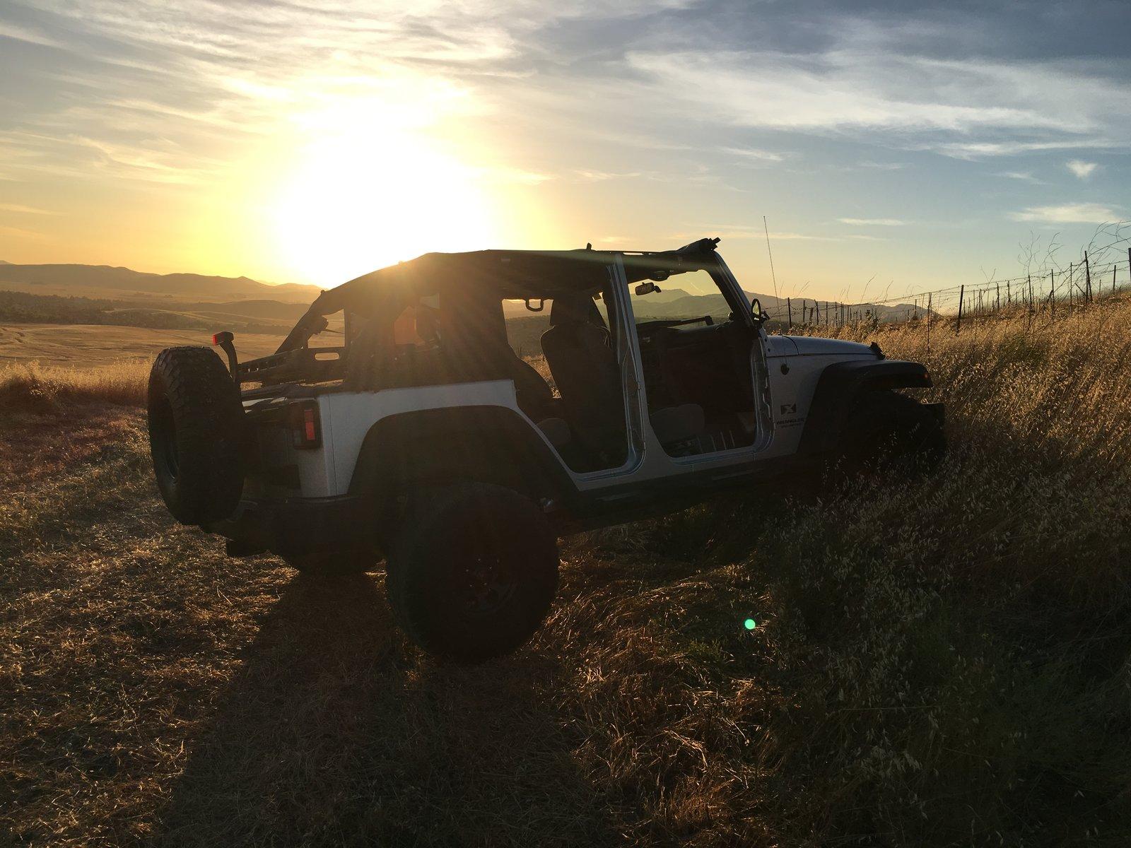 Jeep Gladiator Current and former Jeep owners 8C2E39B2-D0B9-4BB7-BFC0-2EDDEBC753AA