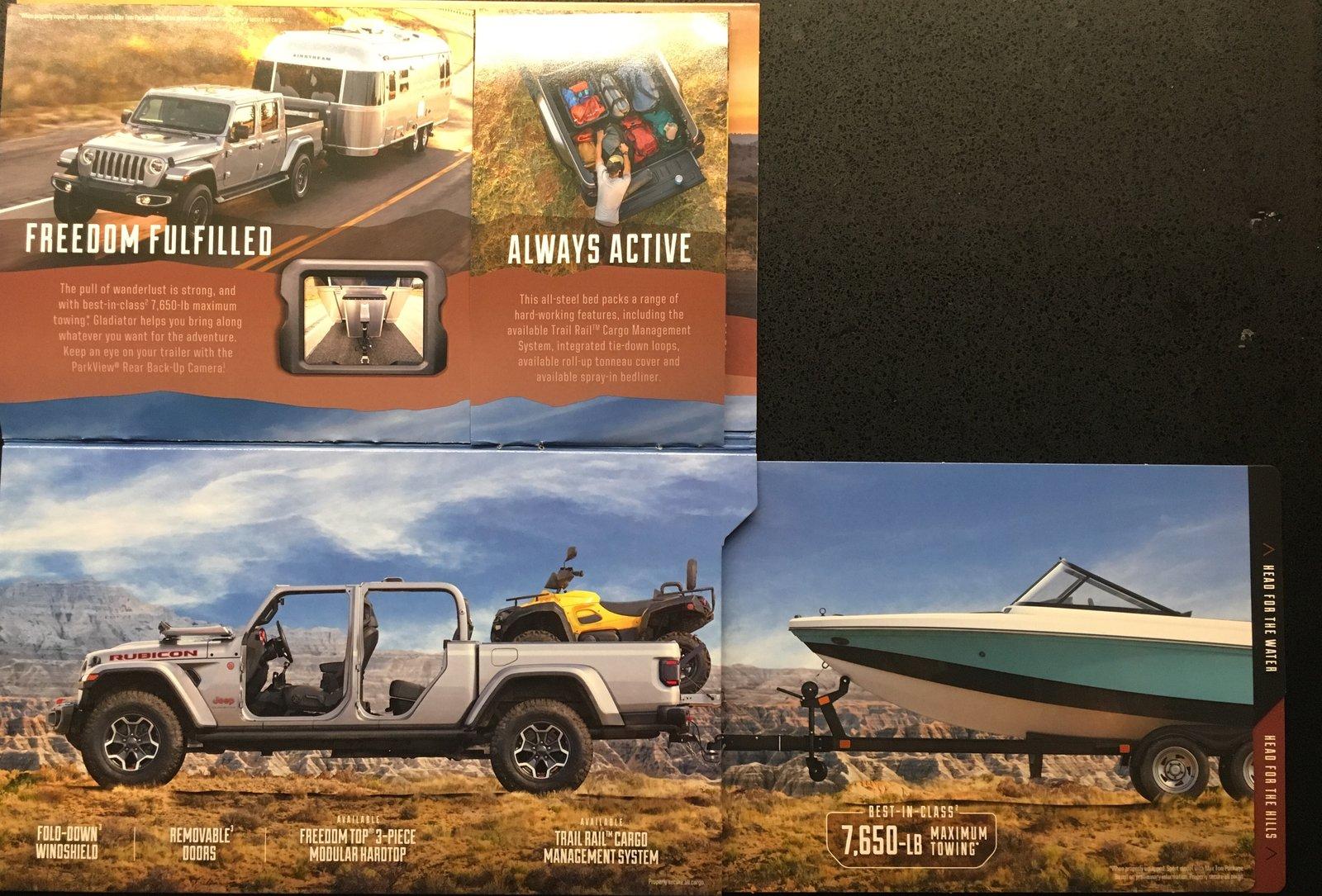 Jeep Gladiator Gladiator brochure with multi-tool 7244F554-5C0A-473D-8FC5-9B6513477E63