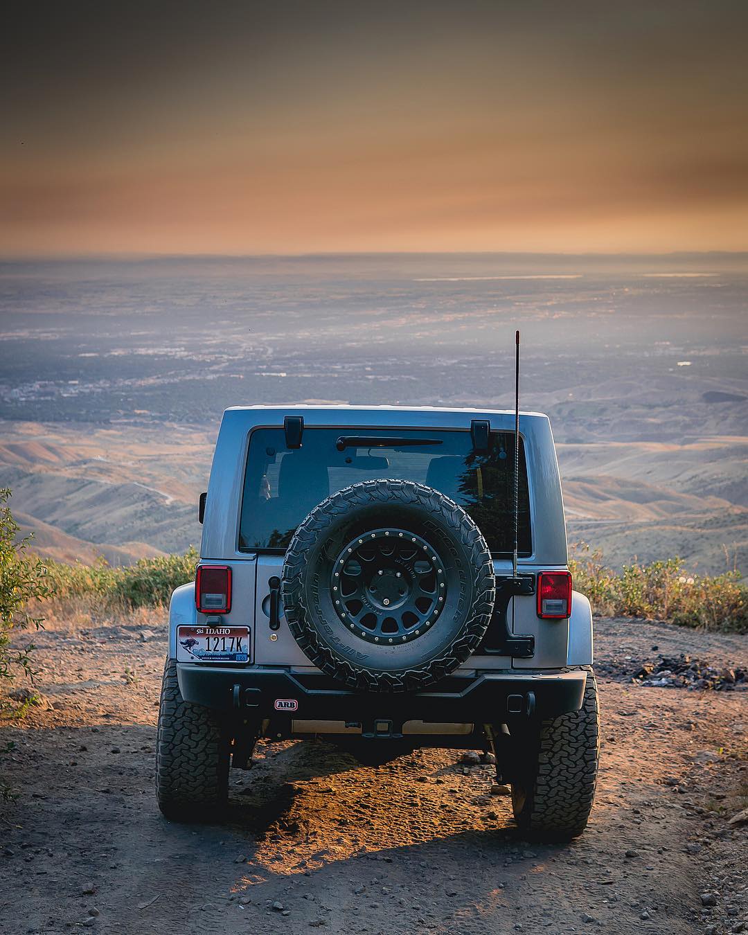 Jeep Gladiator Current and former Jeep owners 38536347_284731242315658_8348963527712571392_n
