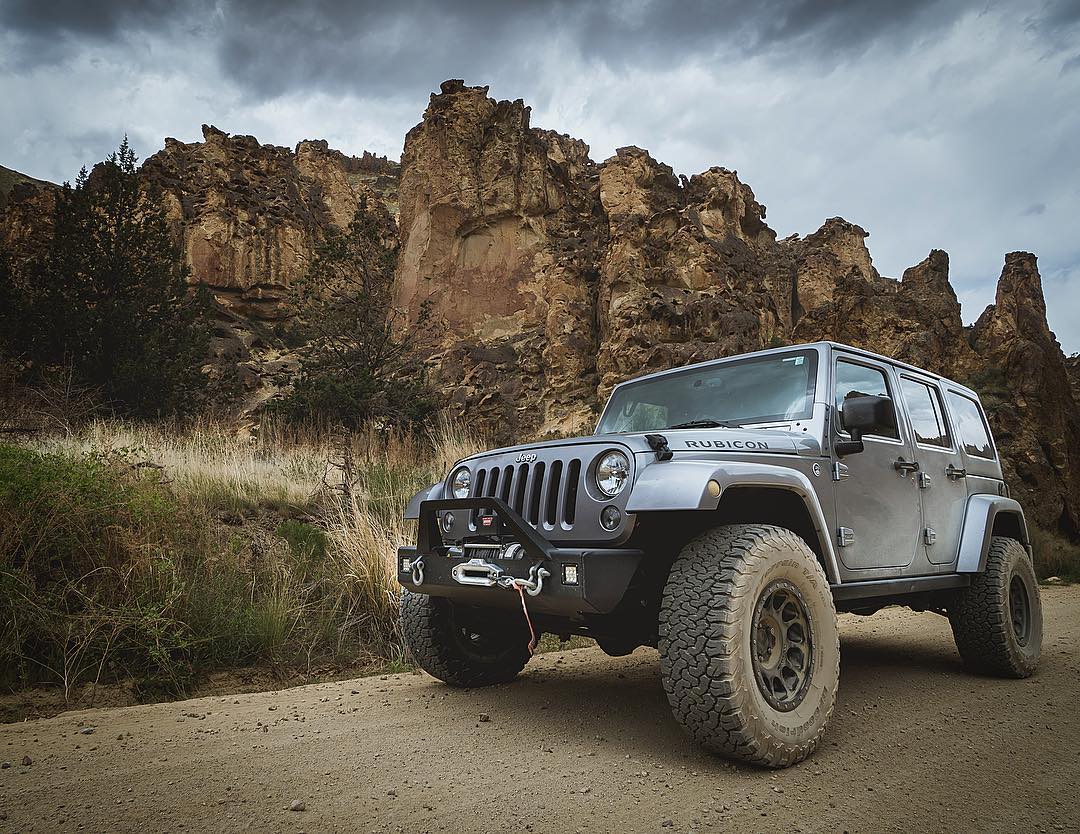 Jeep Gladiator Current and former Jeep owners 31176845_664995977178945_6178793085066018816_n