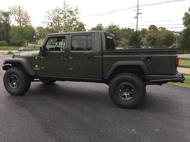 Jeep Gladiator Gator Gladiator JT Club 1A5FA0DC-A119-4B68-8C9D-4495E704C016
