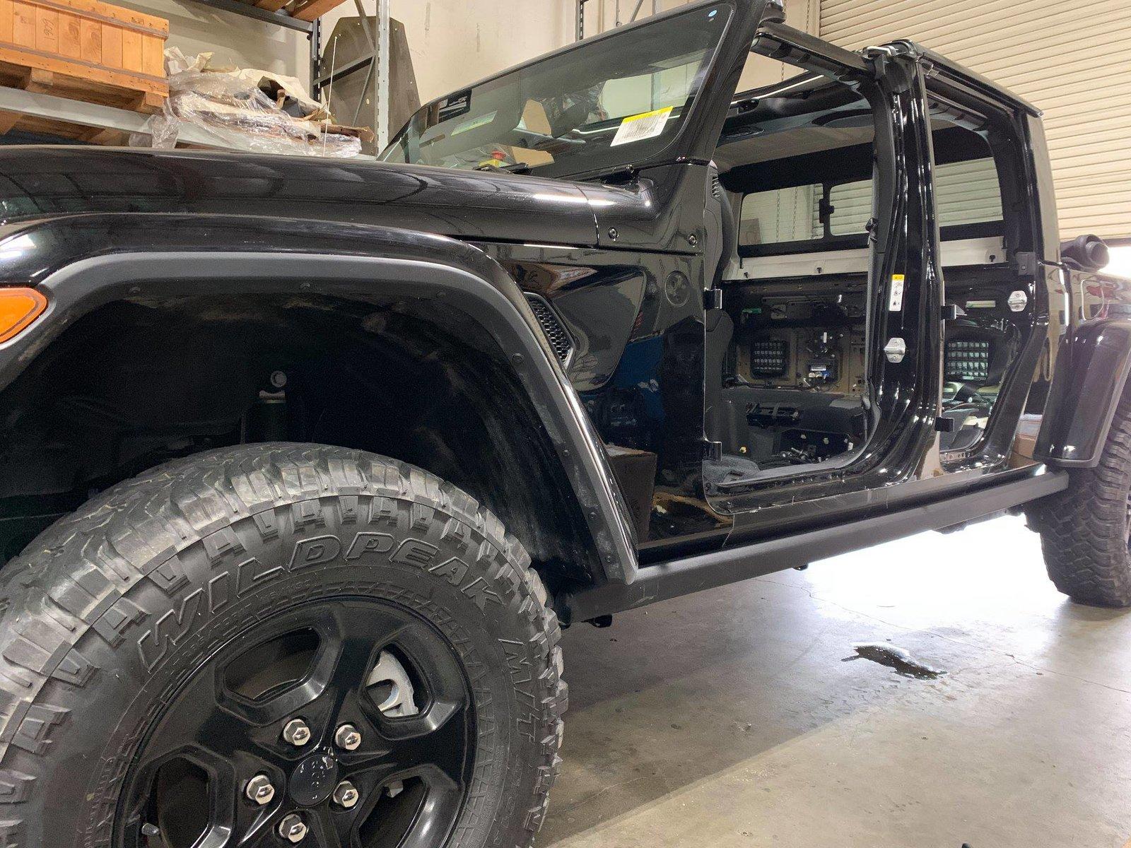 Jeep Gladiator Gladiator racing at King of the Hammers (by Savvy Off Road)! Jeep-Gladiator-Pickup-King-of-the-Hammer-Build-49438952_2096278317100813_4954560739500097536_o