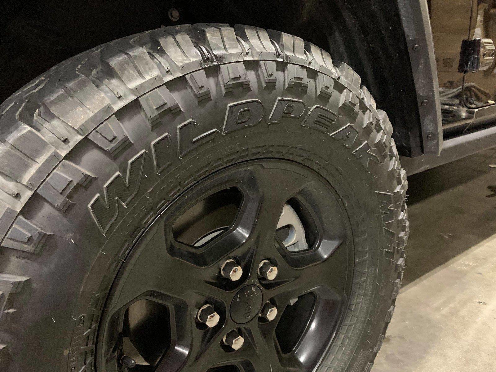 Jeep Gladiator Gladiator racing at King of the Hammers (by Savvy Off Road)! Jeep-Gladiator-Pickup-King-of-the-Hammer-Build-50543019_2096277883767523_7305910069676212224_o