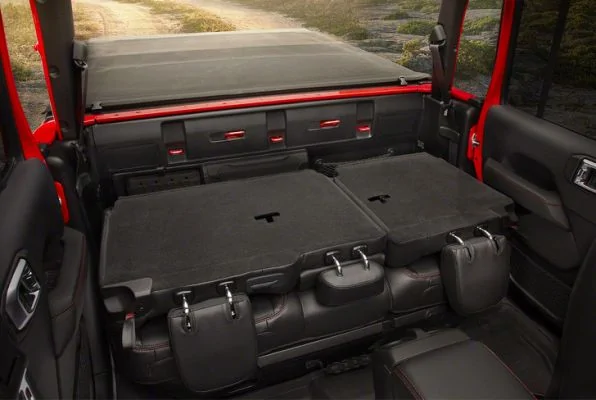Jeep Gladiator Neat small features from Detroit auto show FD476F6B-A5F6-4584-BA9F-7236AD4BBF00