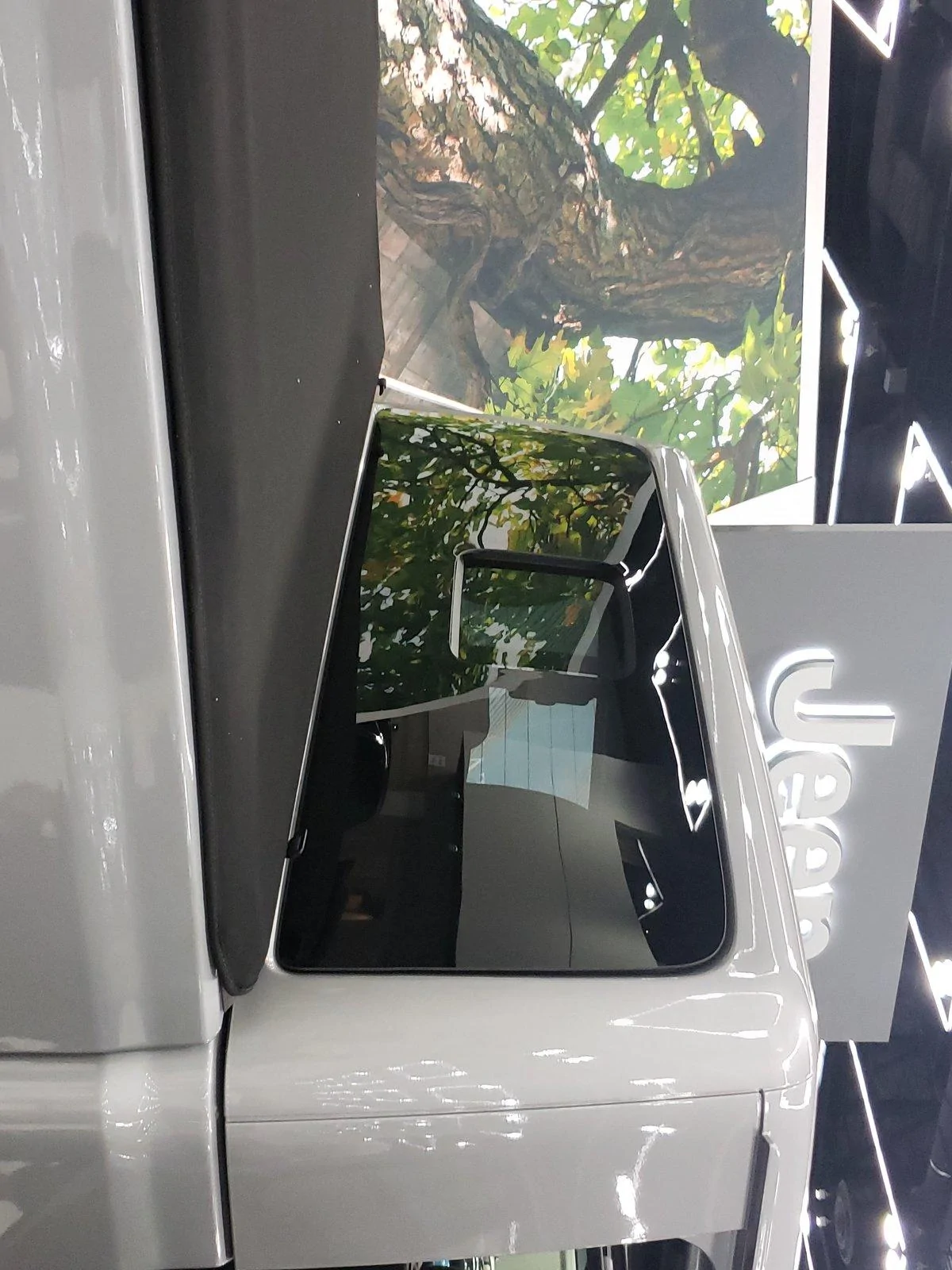 Jeep Gladiator BILLET SILVER Gladiator JT Club 20190124_190158
