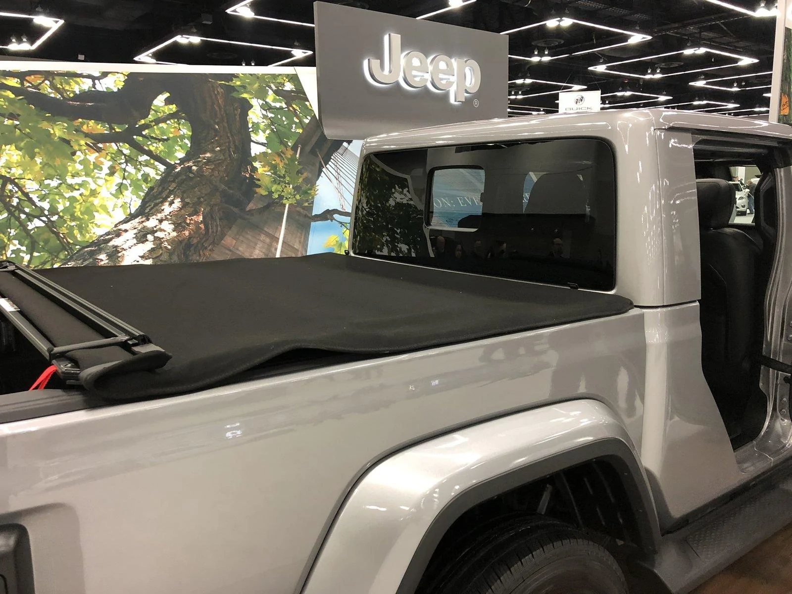 Jeep Gladiator JT sightings at consumer to shows? 551E9DF5-155D-4371-98DE-9DAB62D8BB40