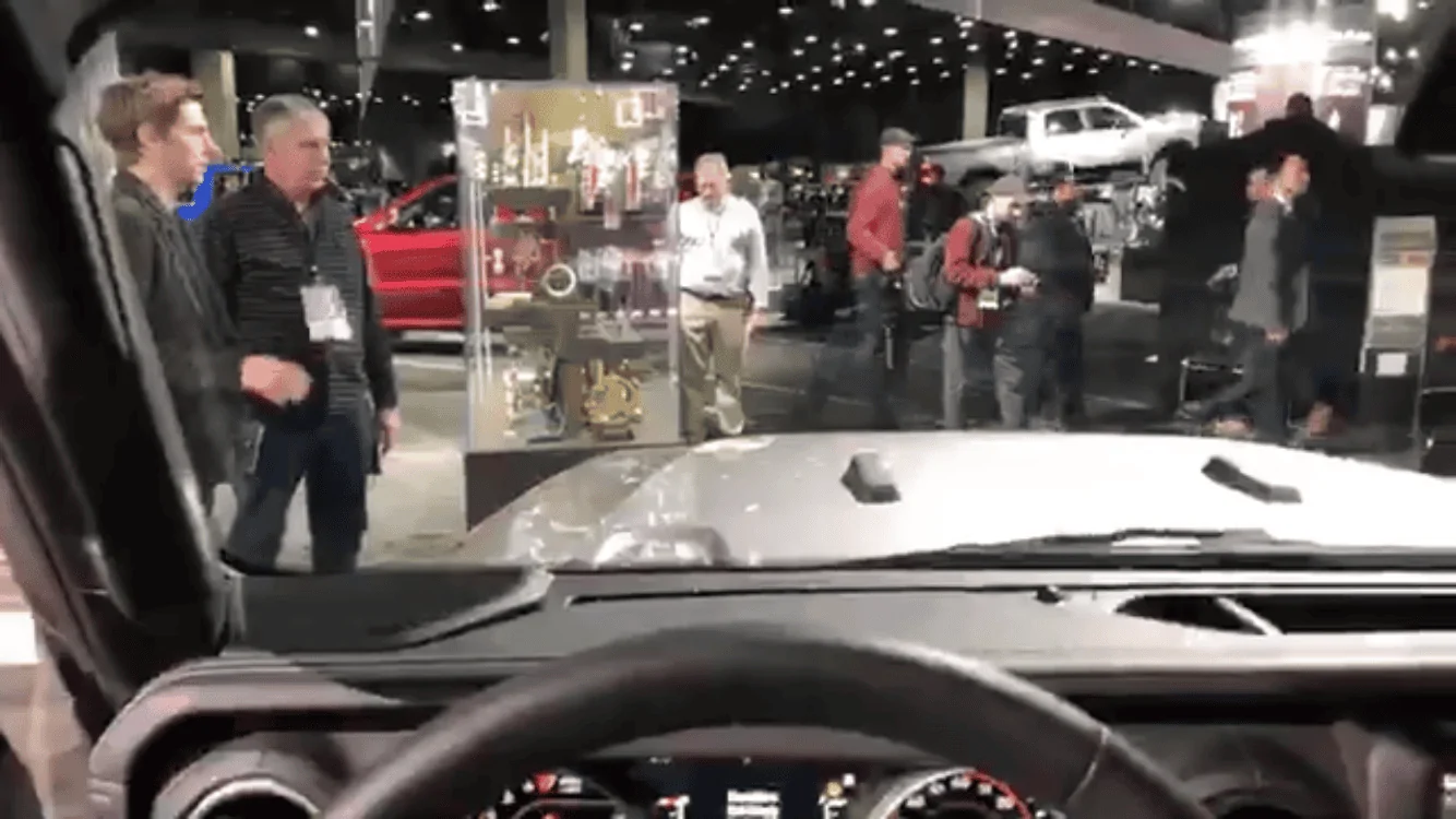 Jeep Gladiator JT sightings at consumer to shows? 0464111C-AB69-4BA6-8DA1-F8BD2387C24E