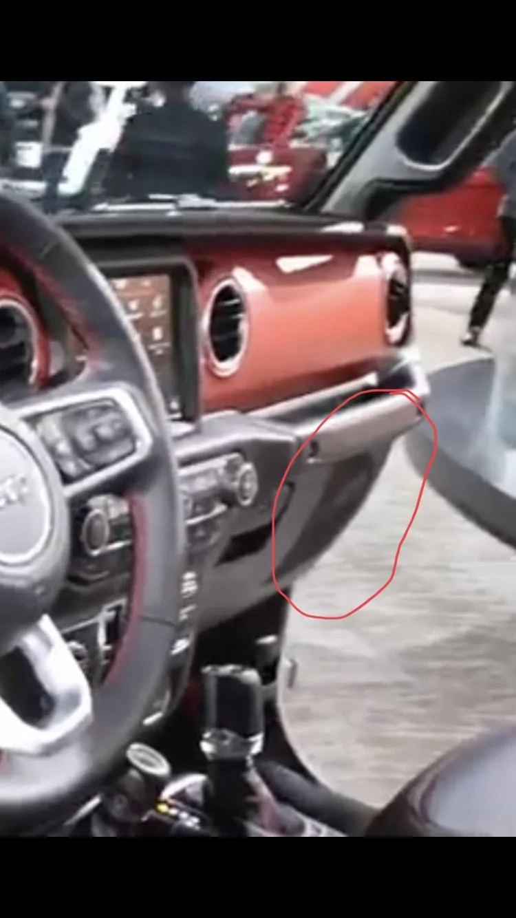 Jeep Gladiator JT sightings at consumer to shows? 60A99581-B213-43BB-85E0-7063C786B83A