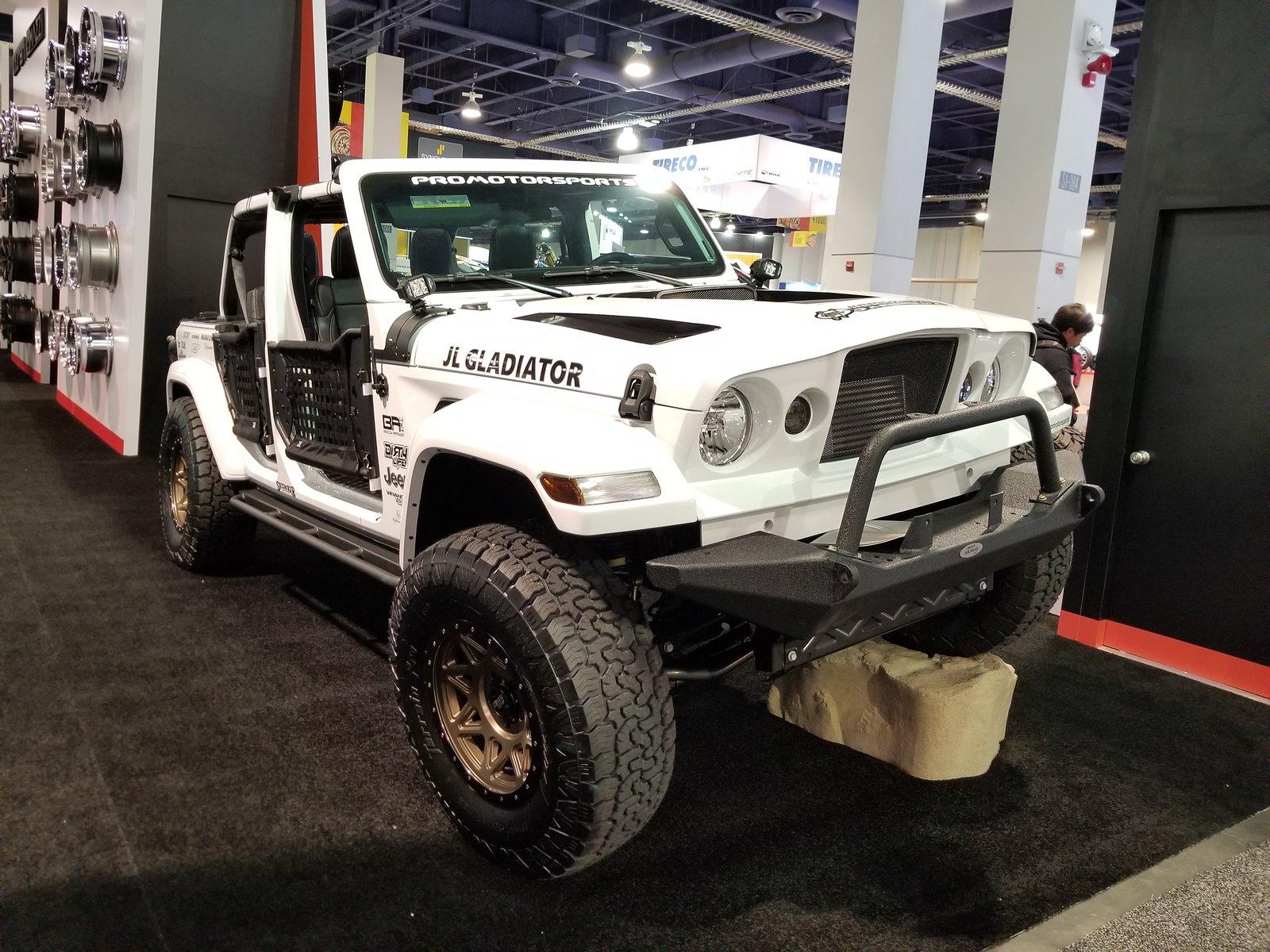 Jeep Gladiator Gator Gladiator JT Club 43B5E78F-BCAE-469C-867B-EAEA00BD4209