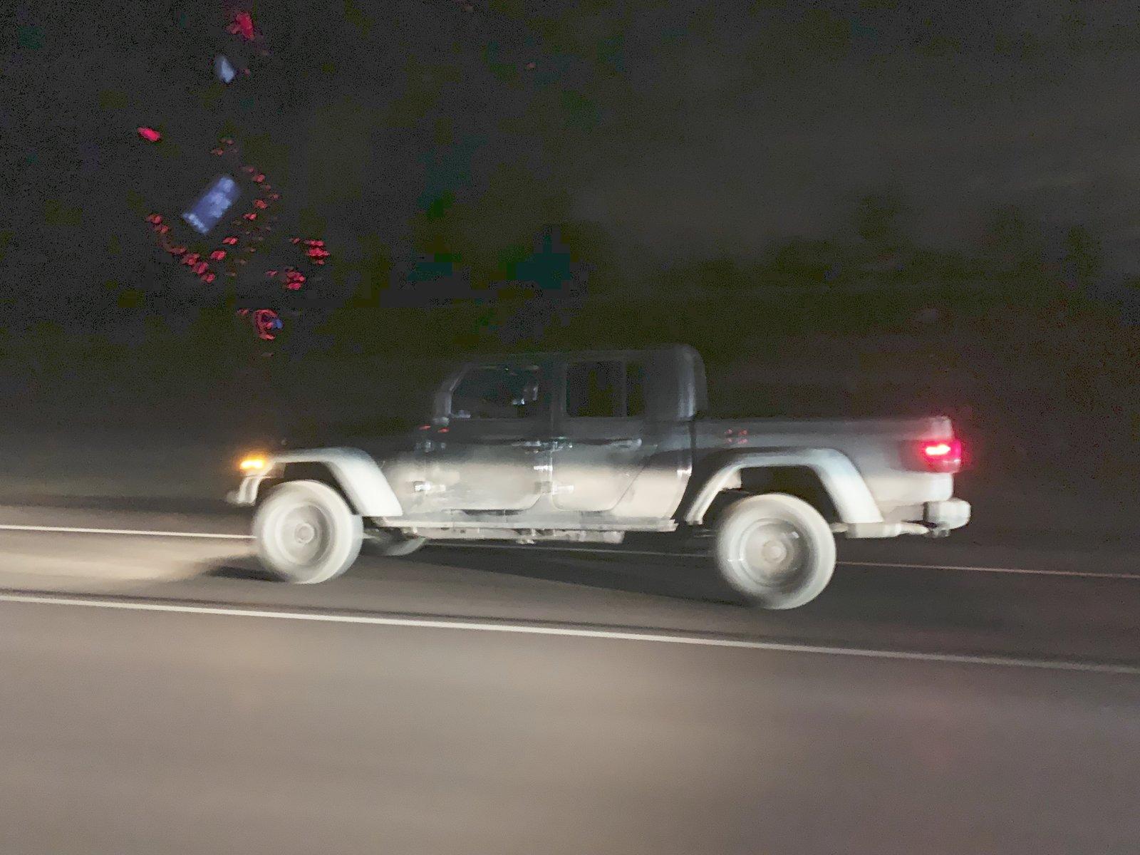 Jeep Gladiator 2020 Jeep Gladiator Spotted Testing in Black (Overland) and Billet Silver (Sport) 9120596D-CC1A-48A9-AE4E-3699048F82A4