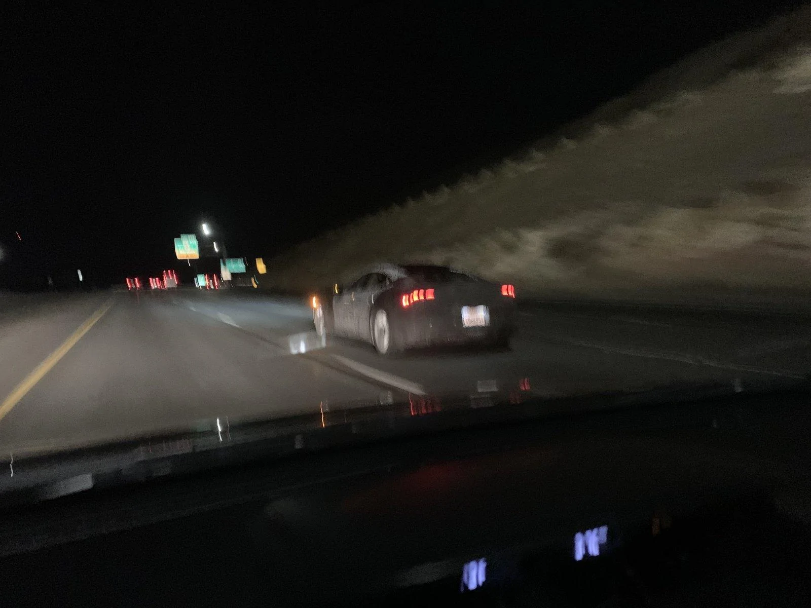 Jeep Gladiator 2020 Jeep Gladiator Spotted Testing in Black (Overland) and Billet Silver (Sport) 840D6D46-33DD-4069-827E-C7C6995C705E