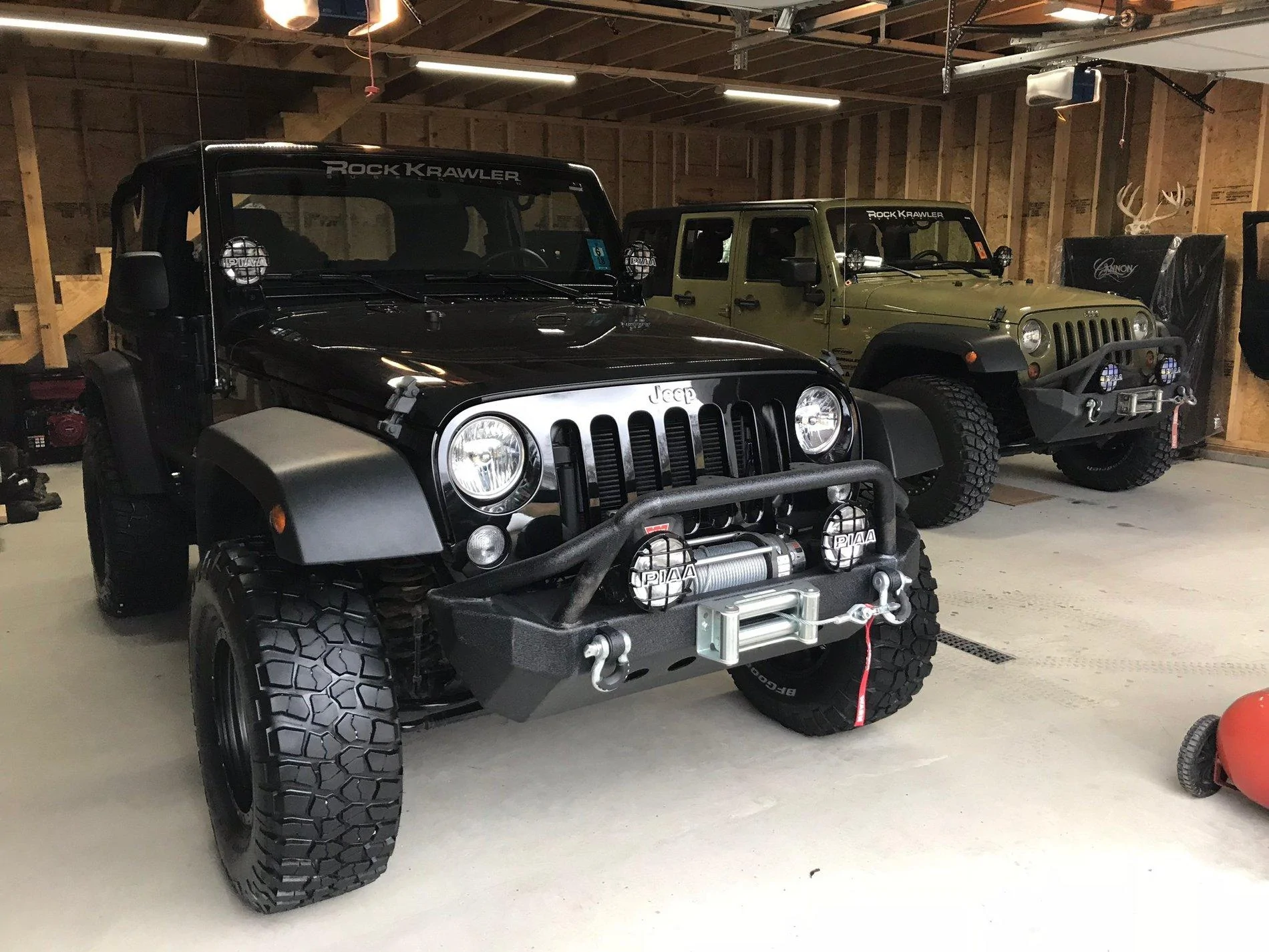 Jeep Gladiator What other jeep is in your garage? 32EA9801-C29F-432C-BC62-ADF6902D4B99