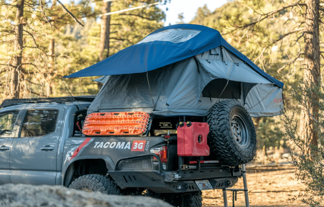 Jeep Gladiator ROAM Adventure Co. Vagabond Series Roof Top Tent RTT Screen Shot 2020-04-02 at 10.25.08 AM