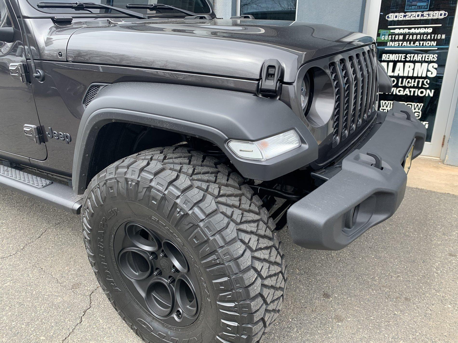 Jeep Gladiator Money Pit 83F44EE2-BE4A-42FF-9120-4C9579588EB8