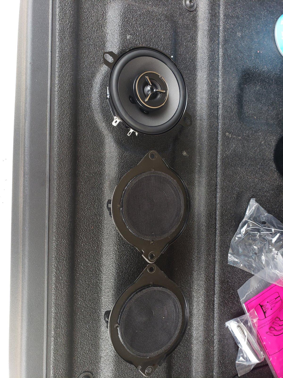 Jeep Gladiator Dash speakers 7" No Alpine 20200403_173815