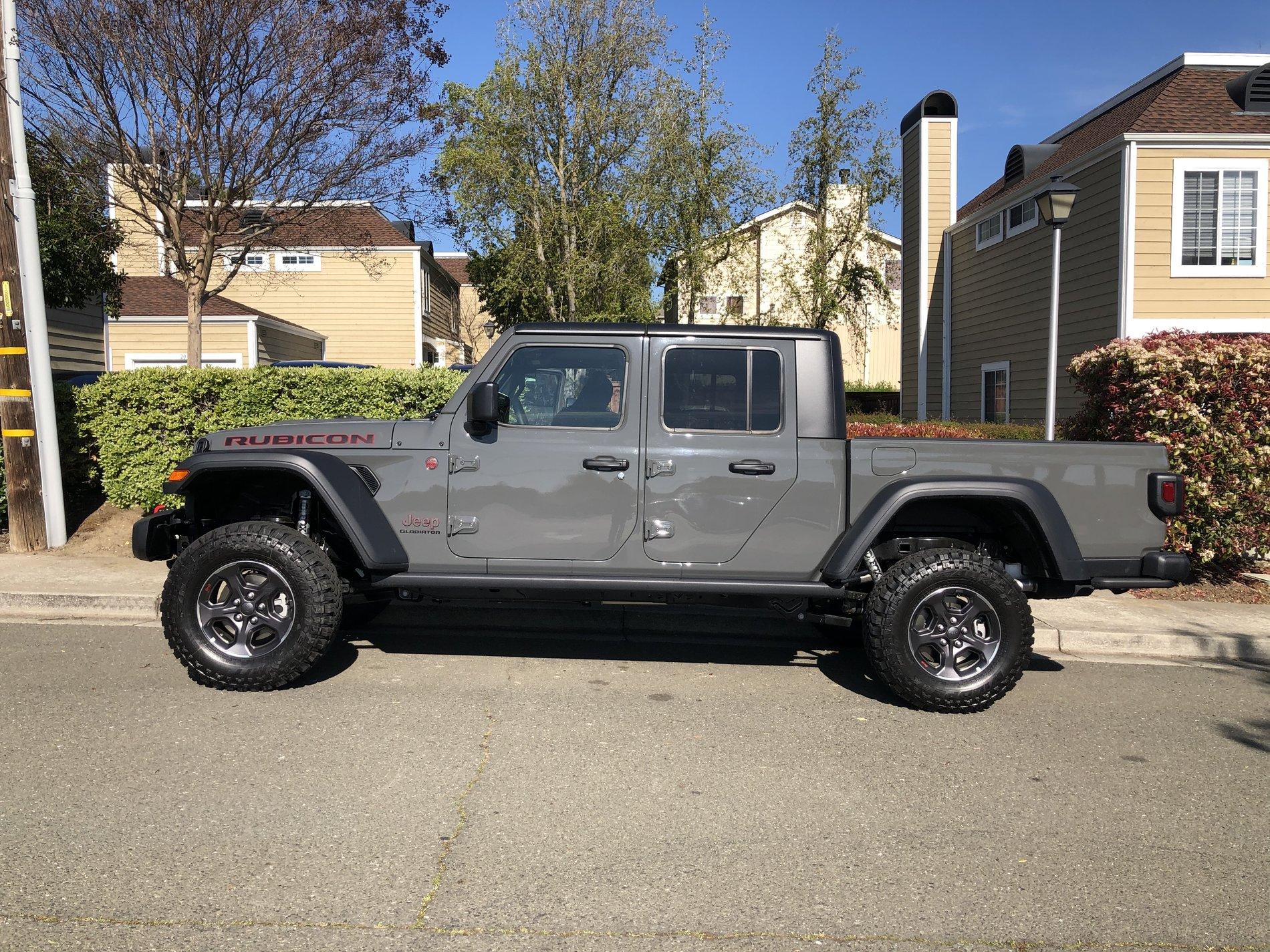 Jeep Gladiator Took Delivery of Your JT? Sign in Here! 494B60D9-D9B8-459C-8FB4-2C2EC3630323