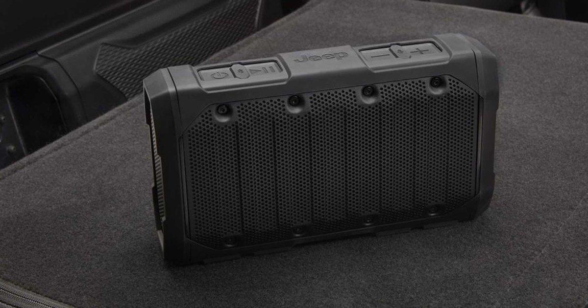 Jeep Gladiator Still got an extra Bluetooth speaker! 1A2A8EC5-83DC-4F72-AECB-24A5CC8788BE