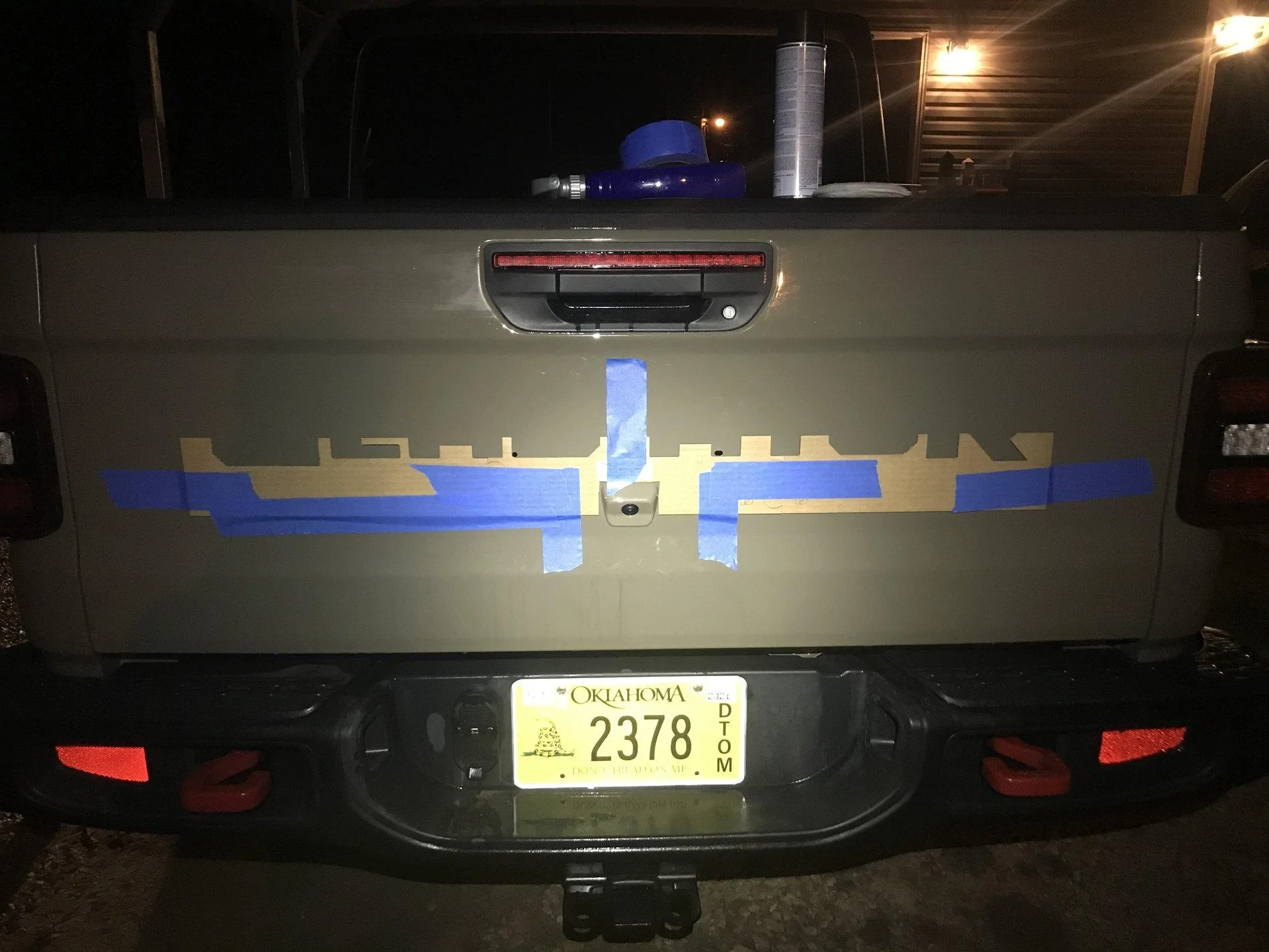 Jeep Gladiator HAUK TAILGATE GLADIATOR LETTERING 4DB351E1-8EDE-4B33-8F19-31551030E044