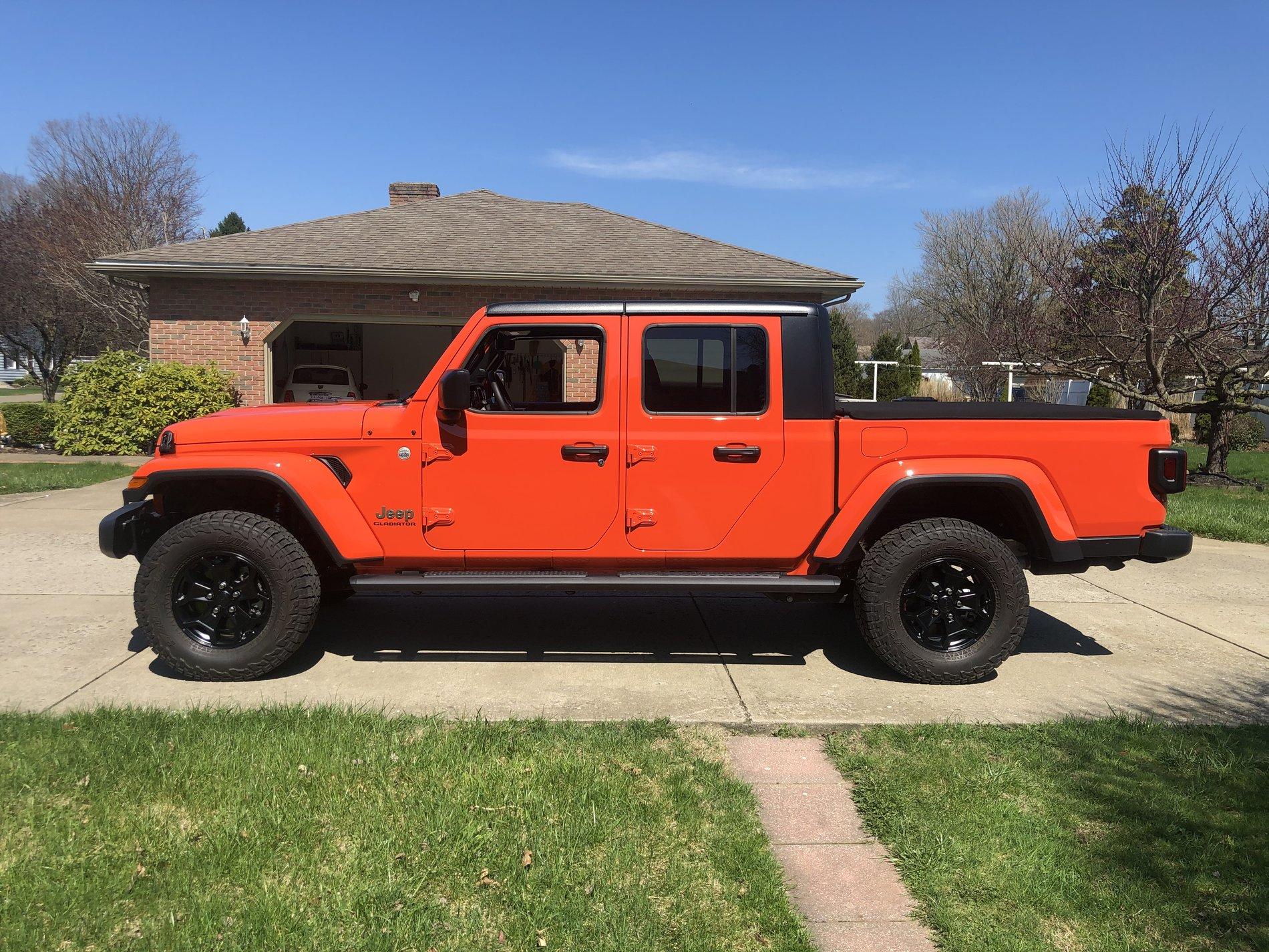 Jeep Gladiator Leveling kits and body lift kits IMG_7567