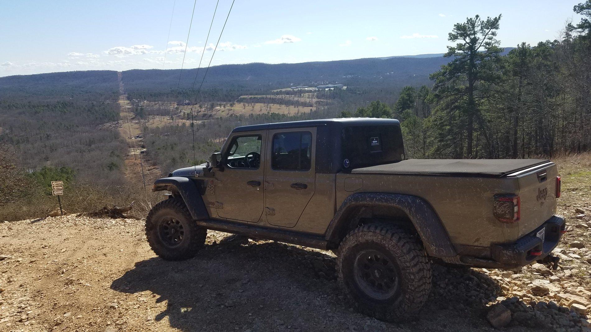 Jeep Gladiator NOVA Jeepers 20200201_121038