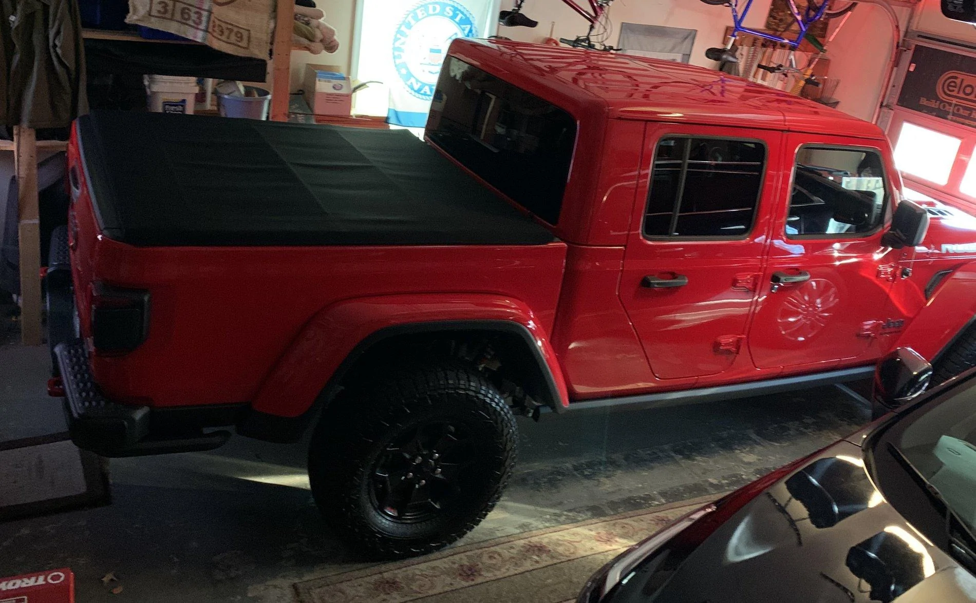 Jeep Gladiator OK Red C2B040B2-A5BB-4FD5-A398-6A6F482610AA_1_201_a