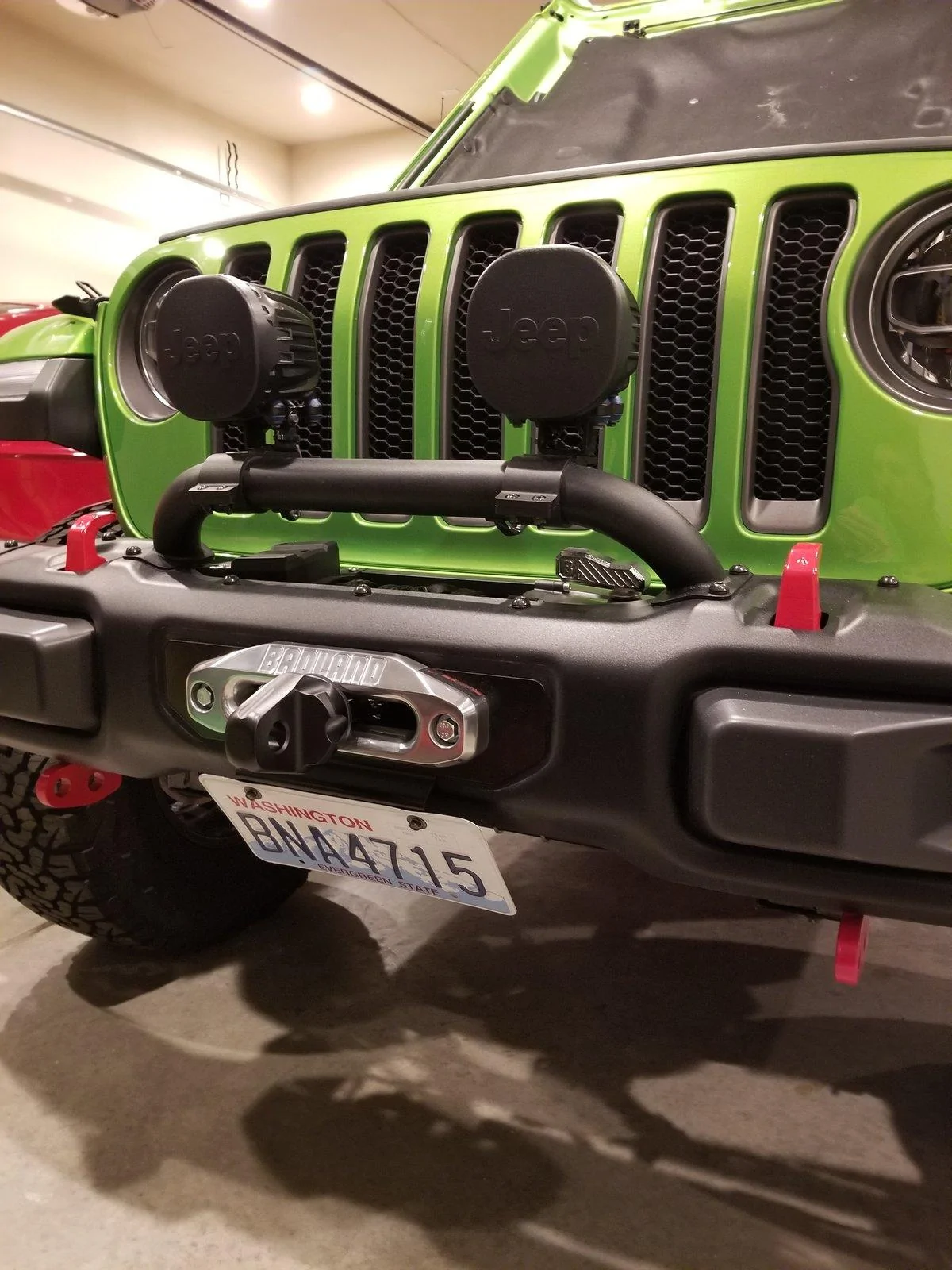 Jeep Gladiator New Apex 12K Harbor Freight winch Install front shackl