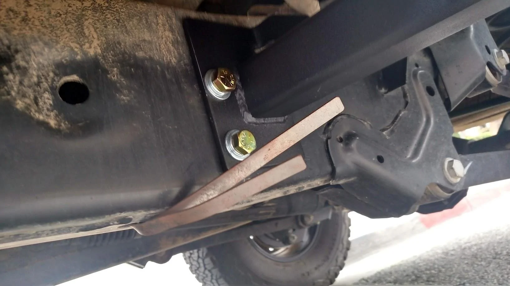 Jeep Gladiator Rock Rails Thread rear attachment