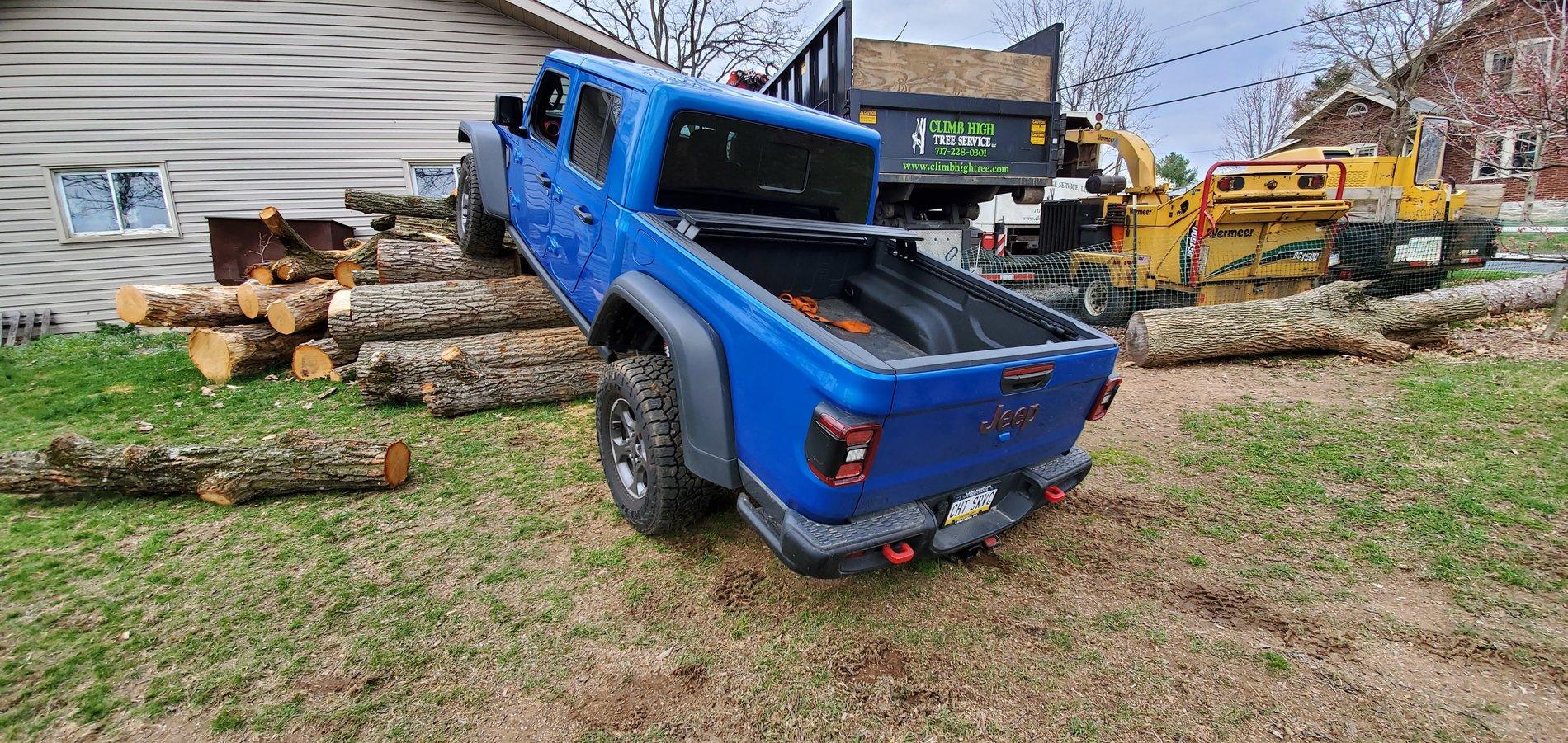 Jeep Gladiator What did you do WITH your Gladiator today? 20200405_144823