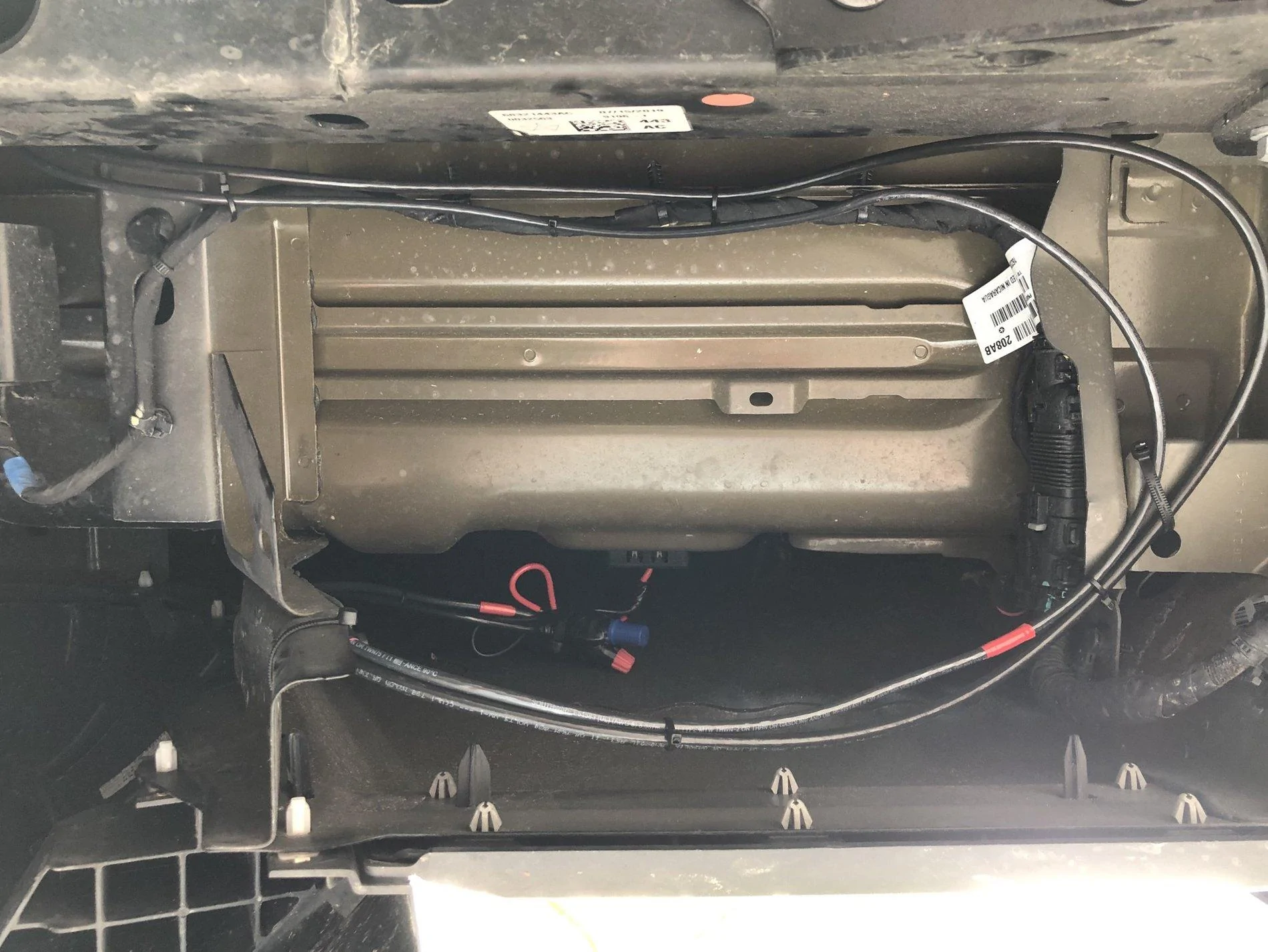 Jeep Gladiator Do you think this will work? BED POWER! 3F766344-7C92-4A88-A7F6-7B8E3E6D8126