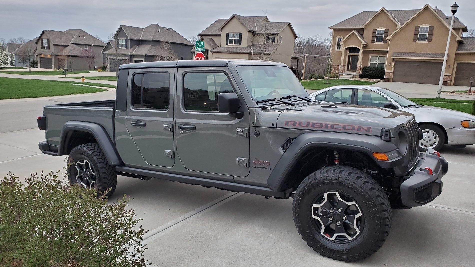 Jeep Gladiator Took Delivery of Your JT? Sign in Here! 20200402_192535