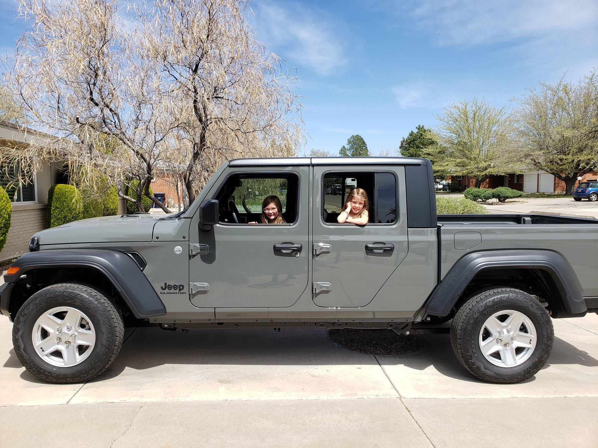 Jeep Gladiator Jeep Lift Kit and Fox Shocks Giveaway! 20200406_124125