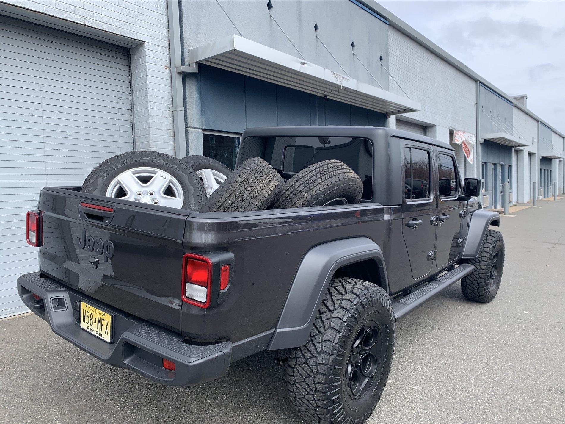 Jeep Gladiator Money Pit FD5F32CD-05FD-42EA-AE0B-53389D1A2A3B