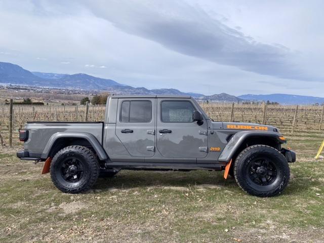 Jeep Gladiator 37’s with no lift! E8A6AC09-0FA7-4E08-B9FC-292D59A728DD