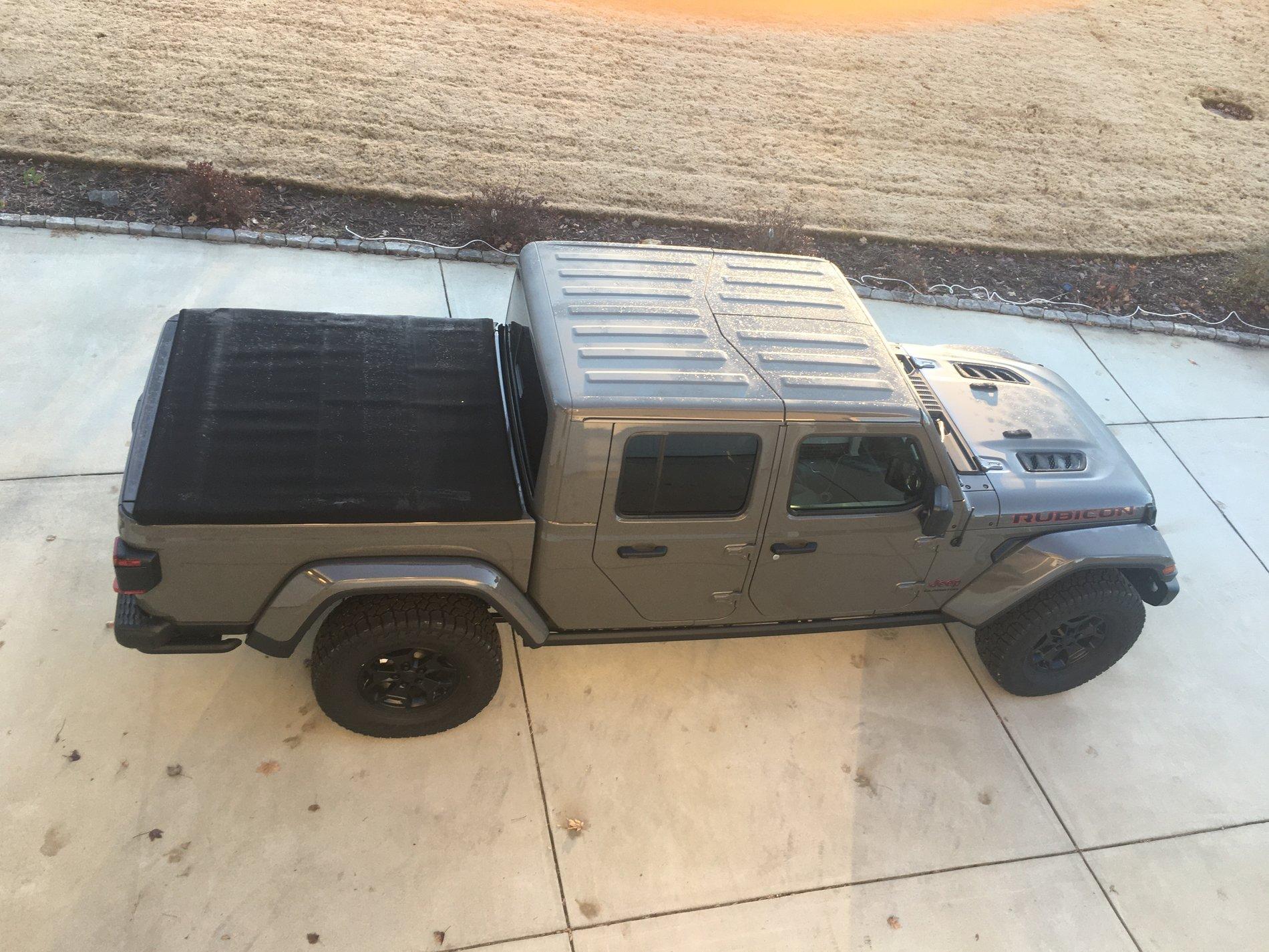 Jeep Gladiator Gladiator Mopar OEM Fabric Roll-Up Tonneau Cover 191203 - S1