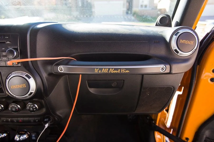 Jeep Gladiator Jeeps Treats, making custom products for you Jeep. JeepTreats-8918