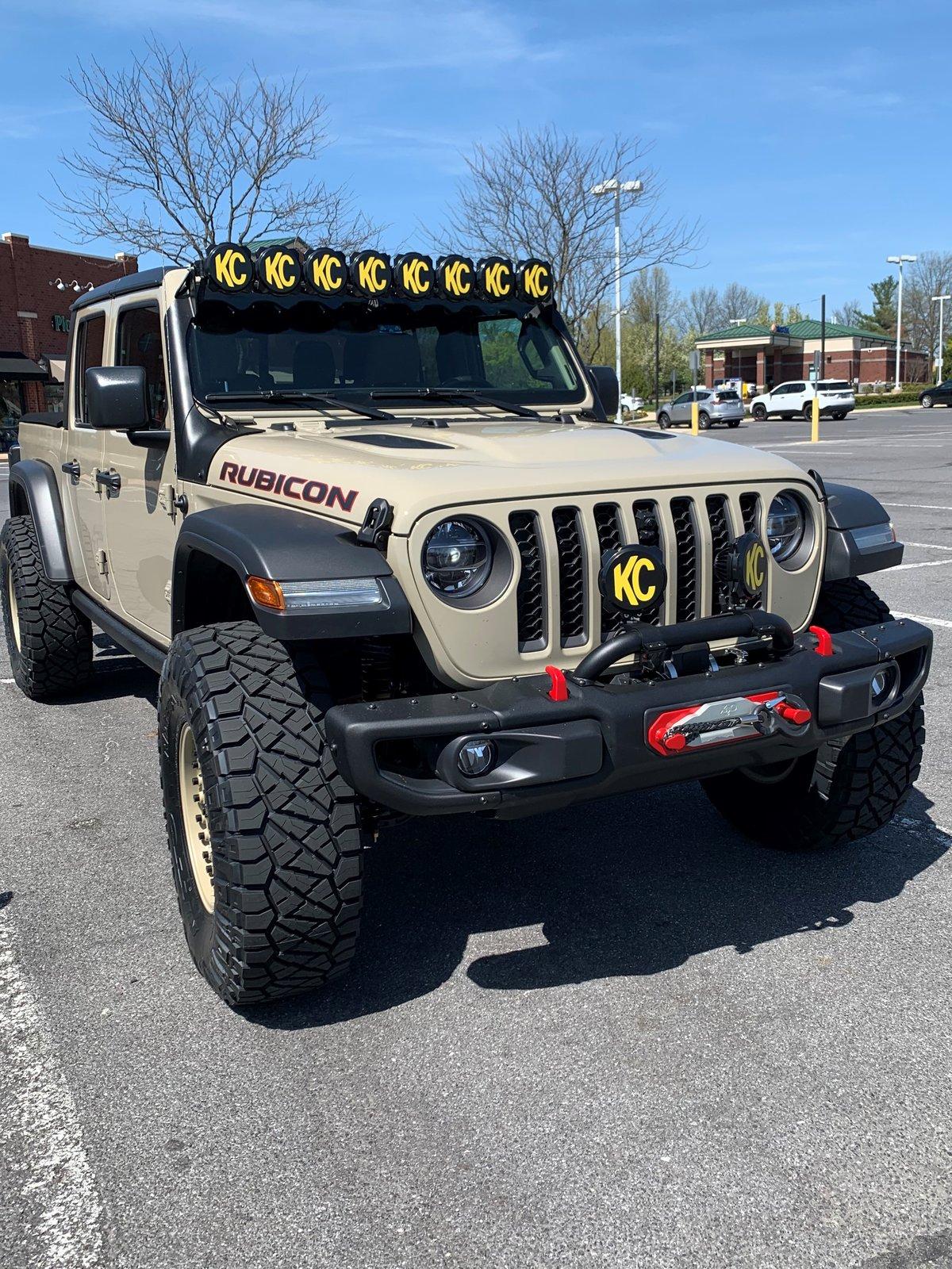 FinalTrickTrucks_without_FogLights2.jpg