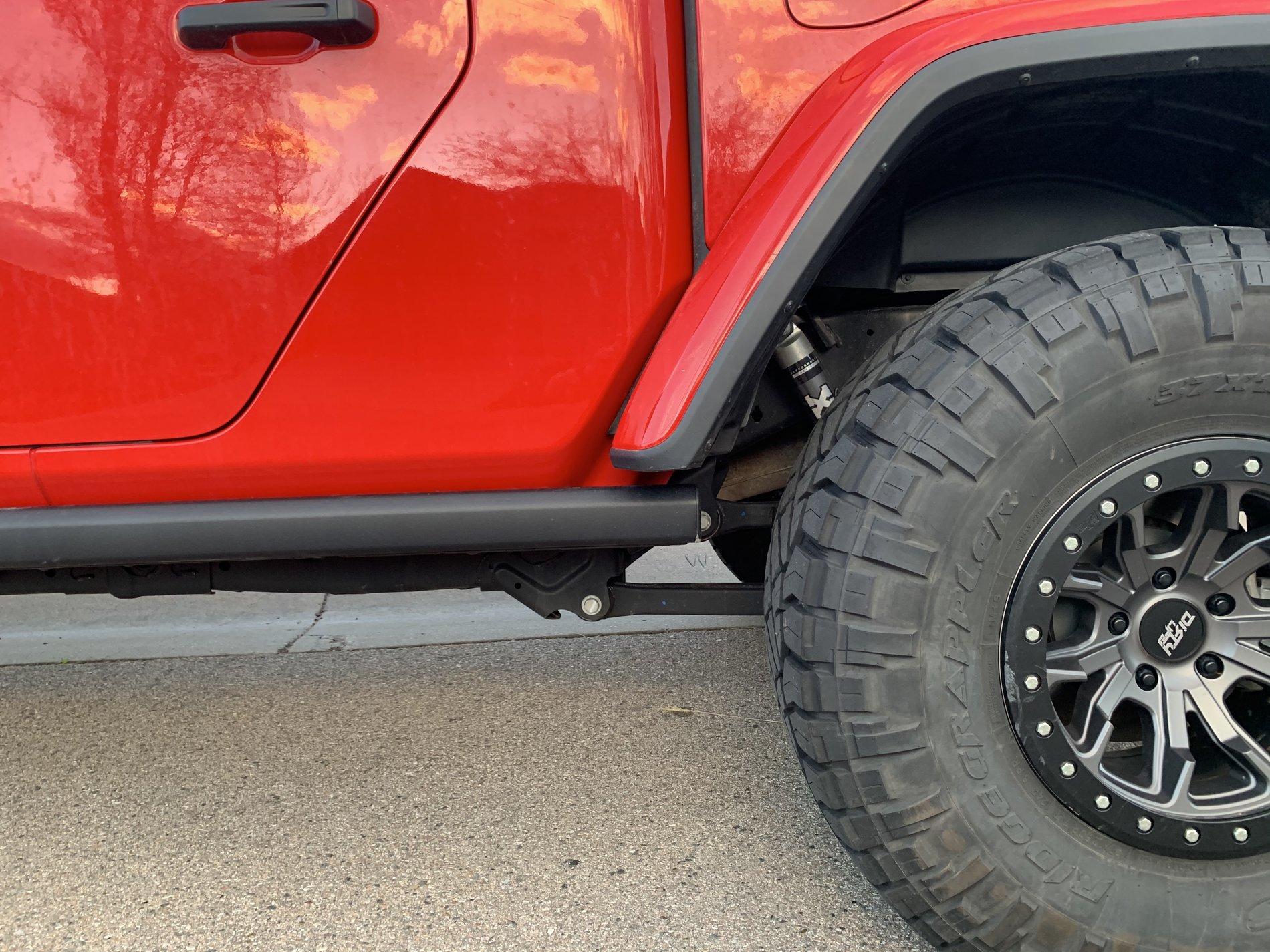 Jeep Gladiator Rock Rails Thread 4A9C1CB6-ABCF-4CCB-85BB-771135660C8E