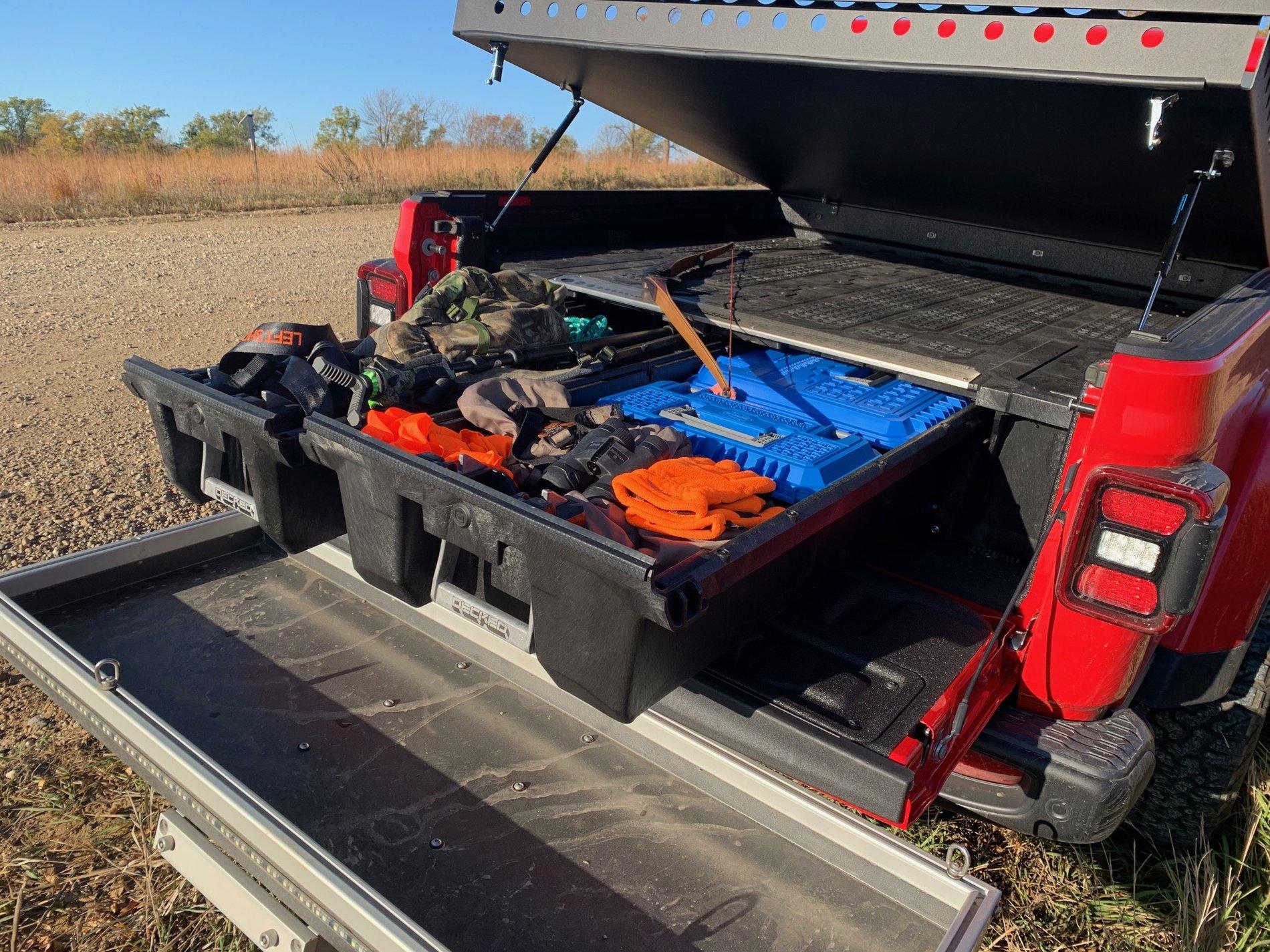 Jeep Gladiator Glad Grandpa Firecracker Red LE Build Decked2