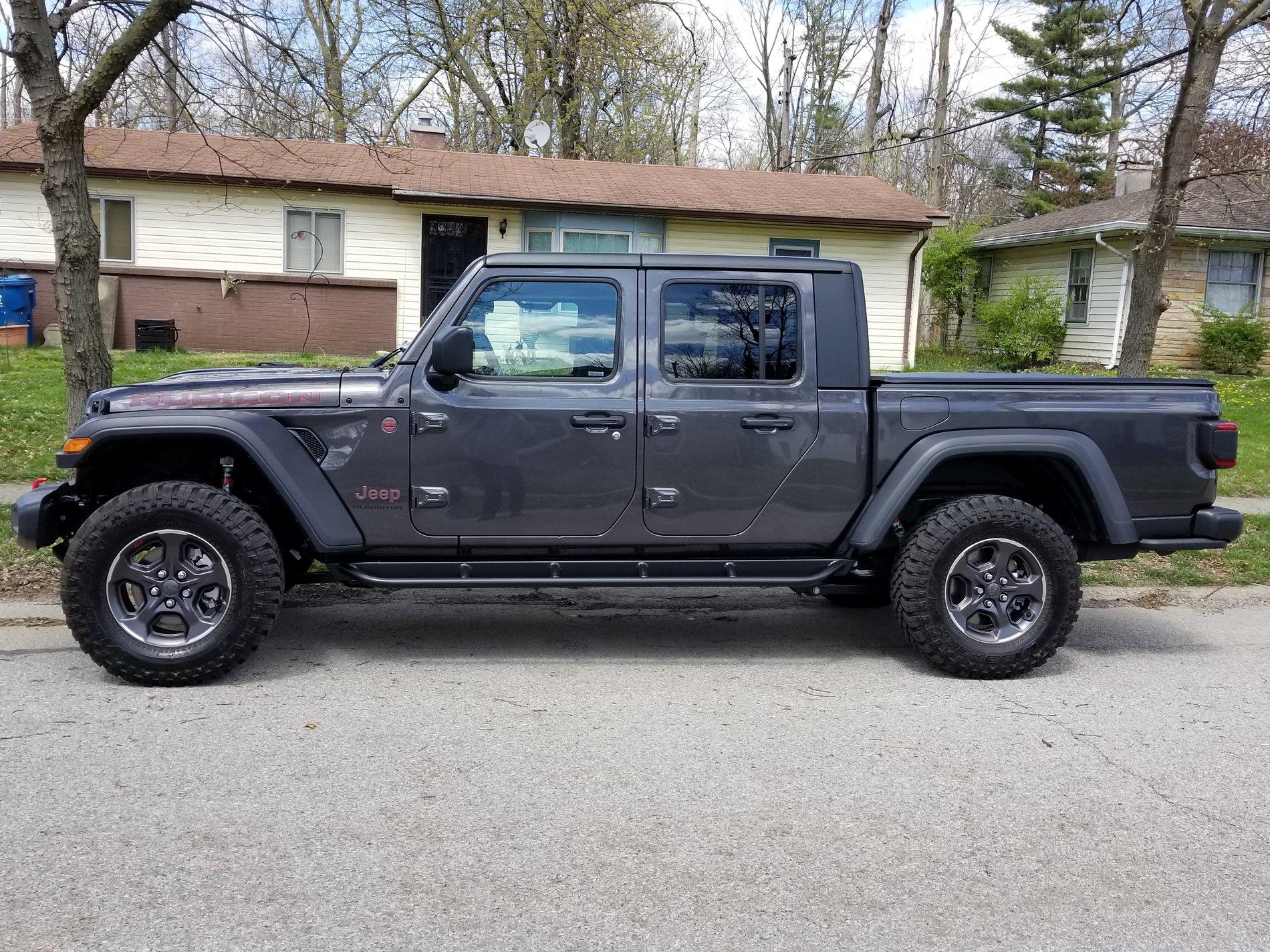 Jeep Gladiator RockHard 4X4 Rock Sliders (Angled Down) 20200410_144843