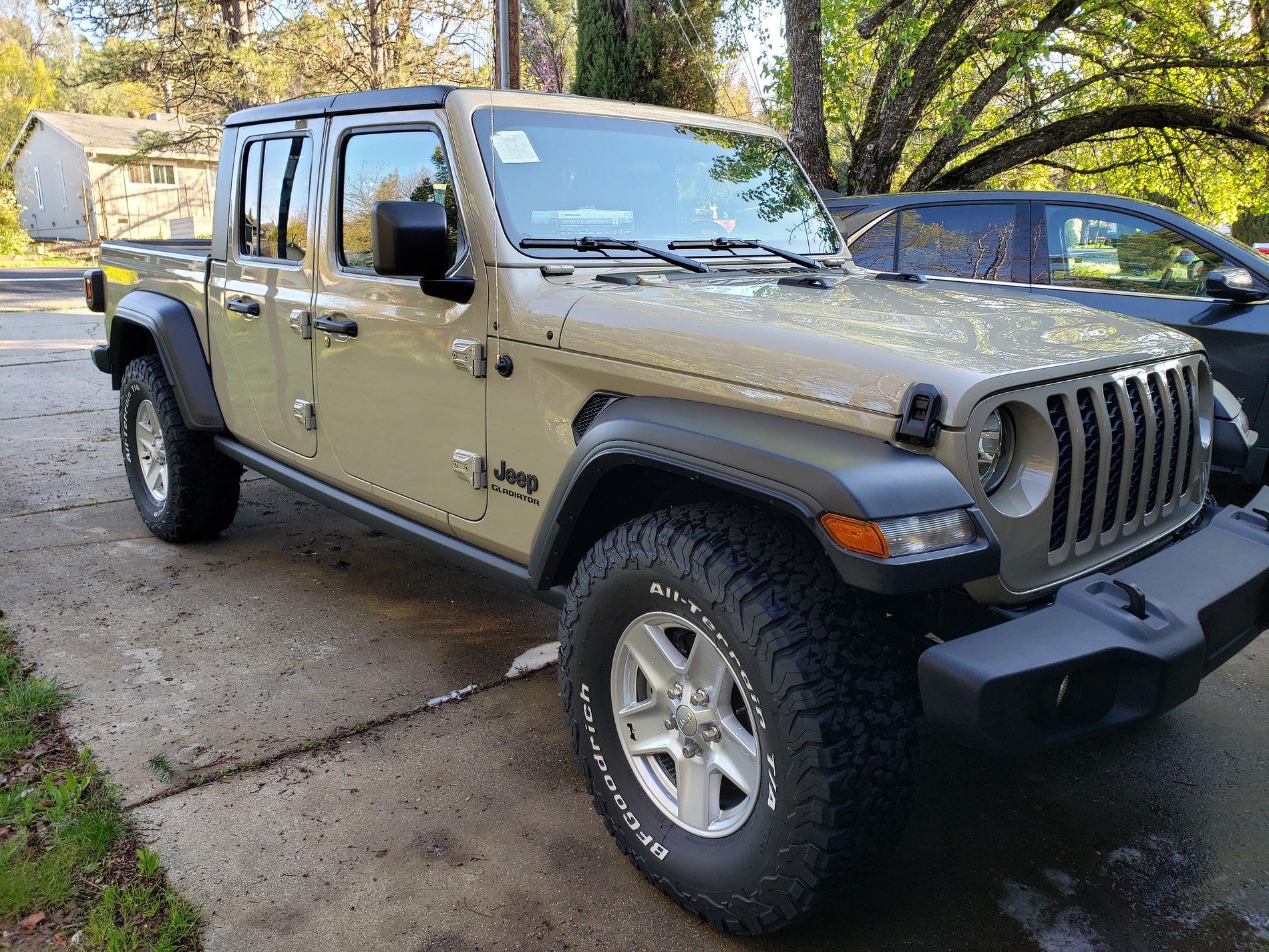 Jeep Gladiator Sport with Max Tow & Mopar 2" Suspension Lift - Will Towing Performance Take A Big Hit? 20200410_181851