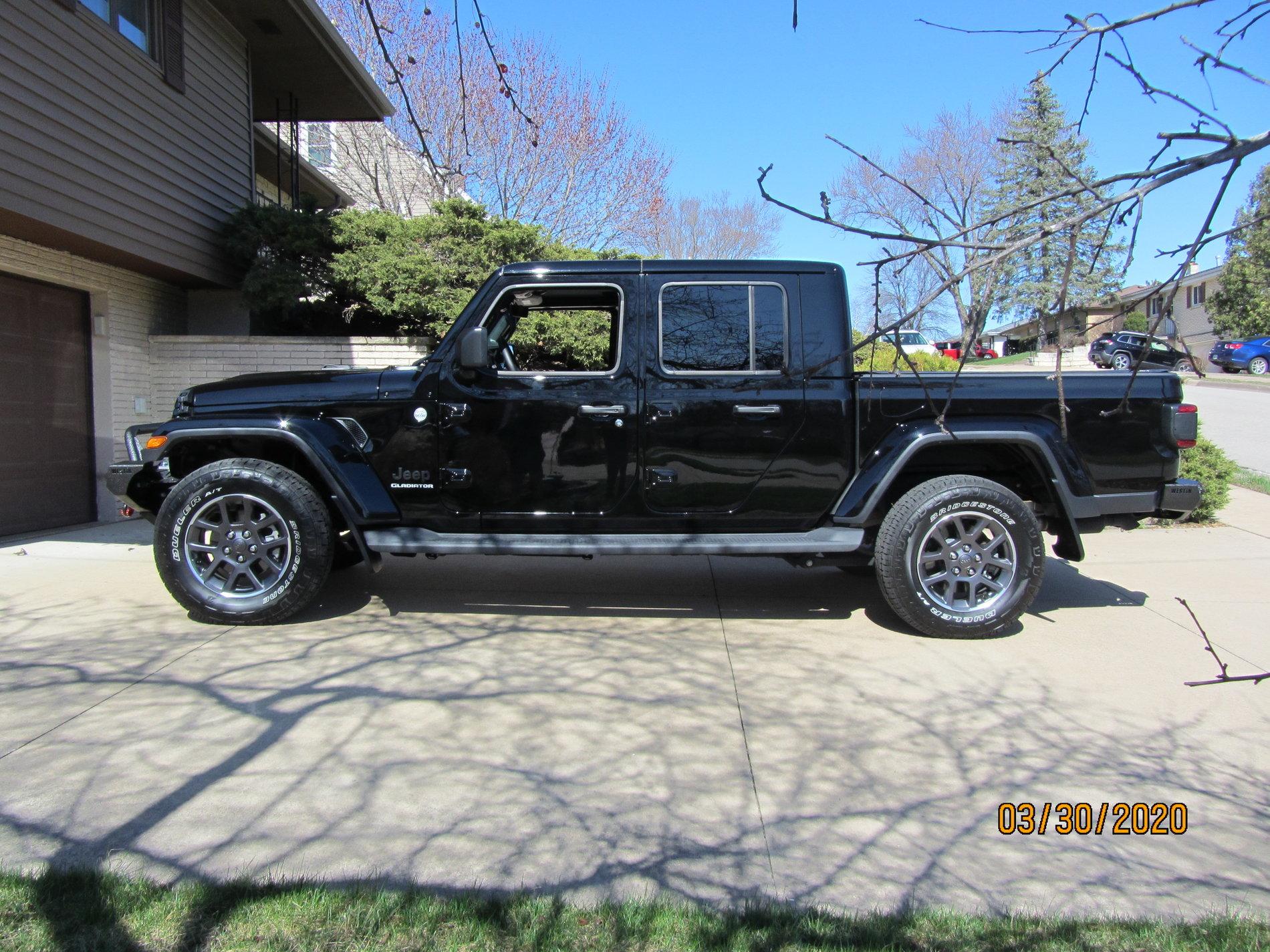 Jeep Gladiator Not seeing any overland pictures IMG_0545.JPG